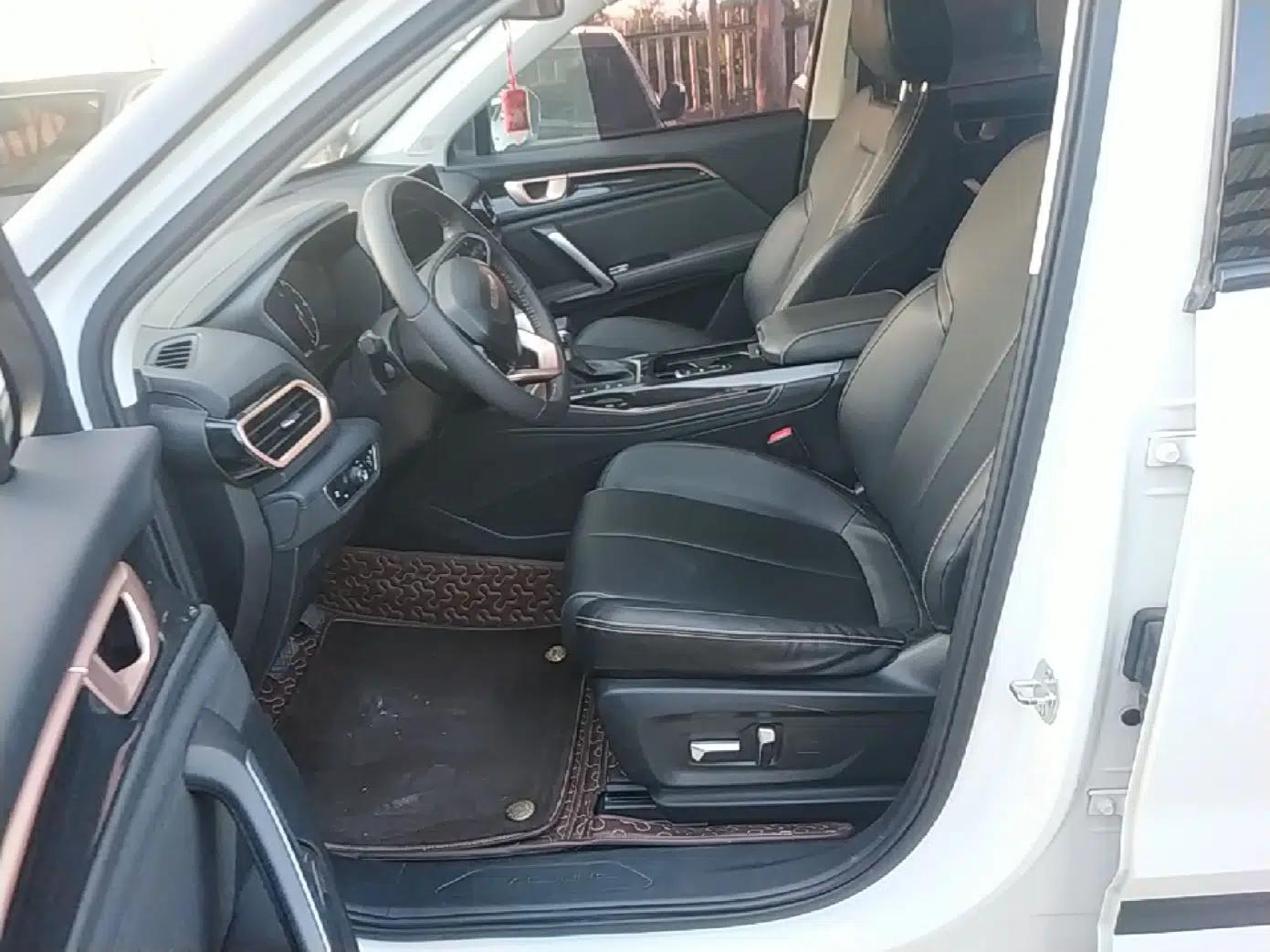 Baojun RS-5 2020 300T CVT Smart Prestige Edition — миниатюра 18