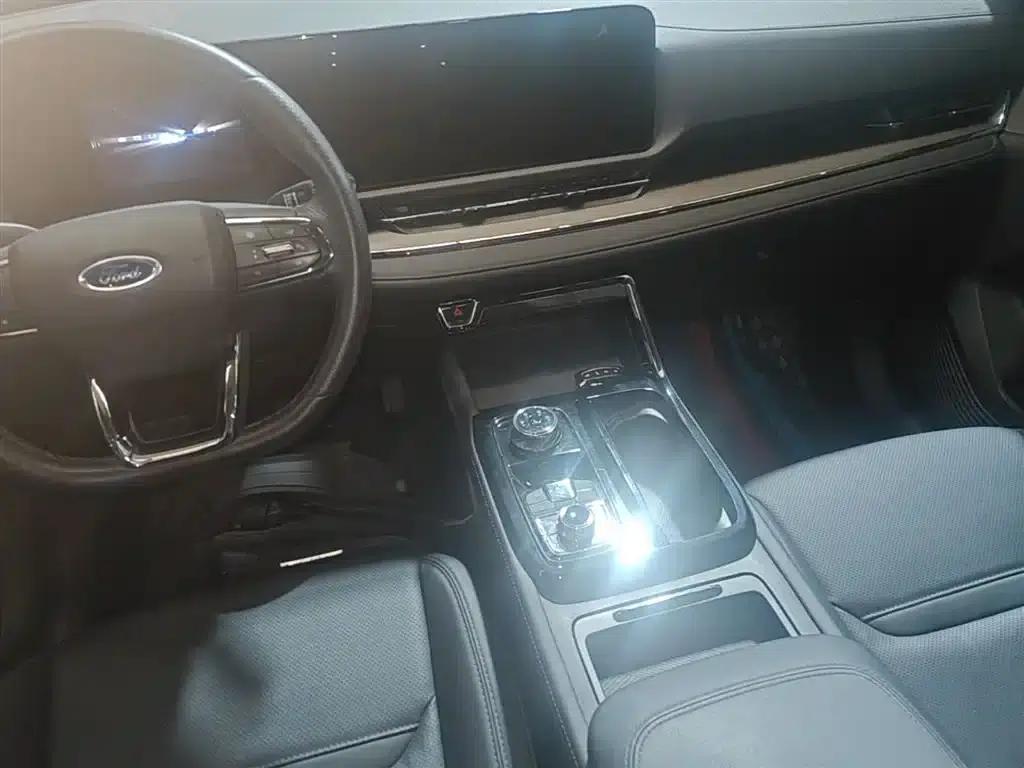 2022 EcoBoost 170 Platinum Edition — миниатюра 13