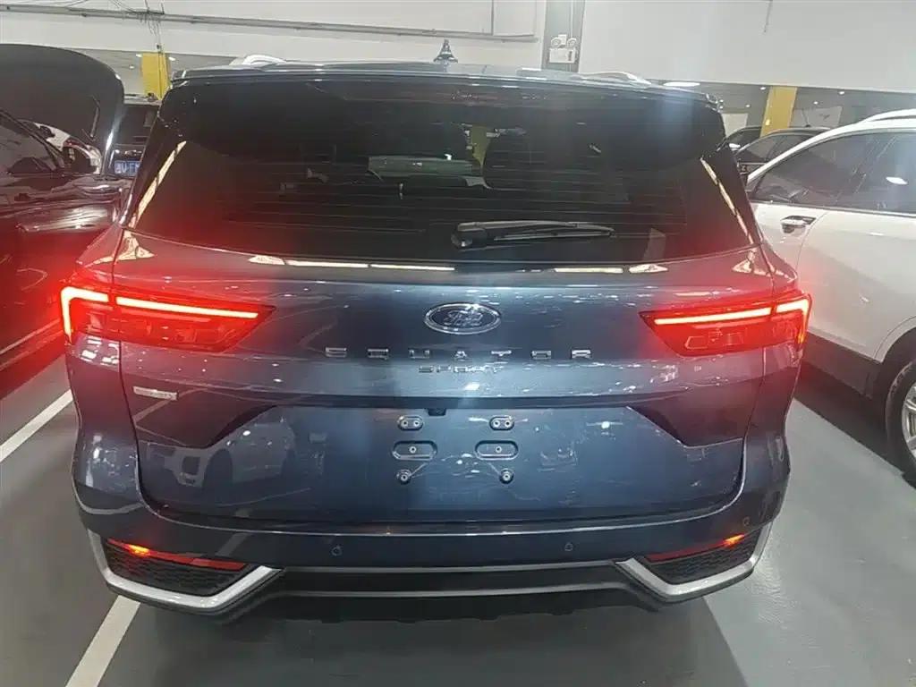 2022 EcoBoost 170 Platinum Edition — миниатюра 6
