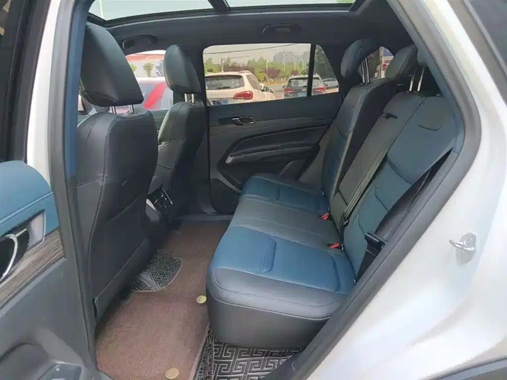 2022 EcoBoost 170 Premium Model — миниатюра 17