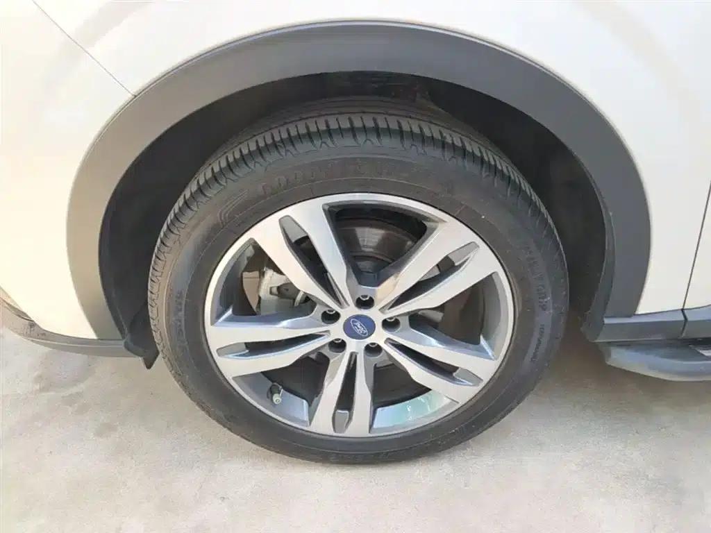 2022 EcoBoost 170 Premium Model — миниатюра 23