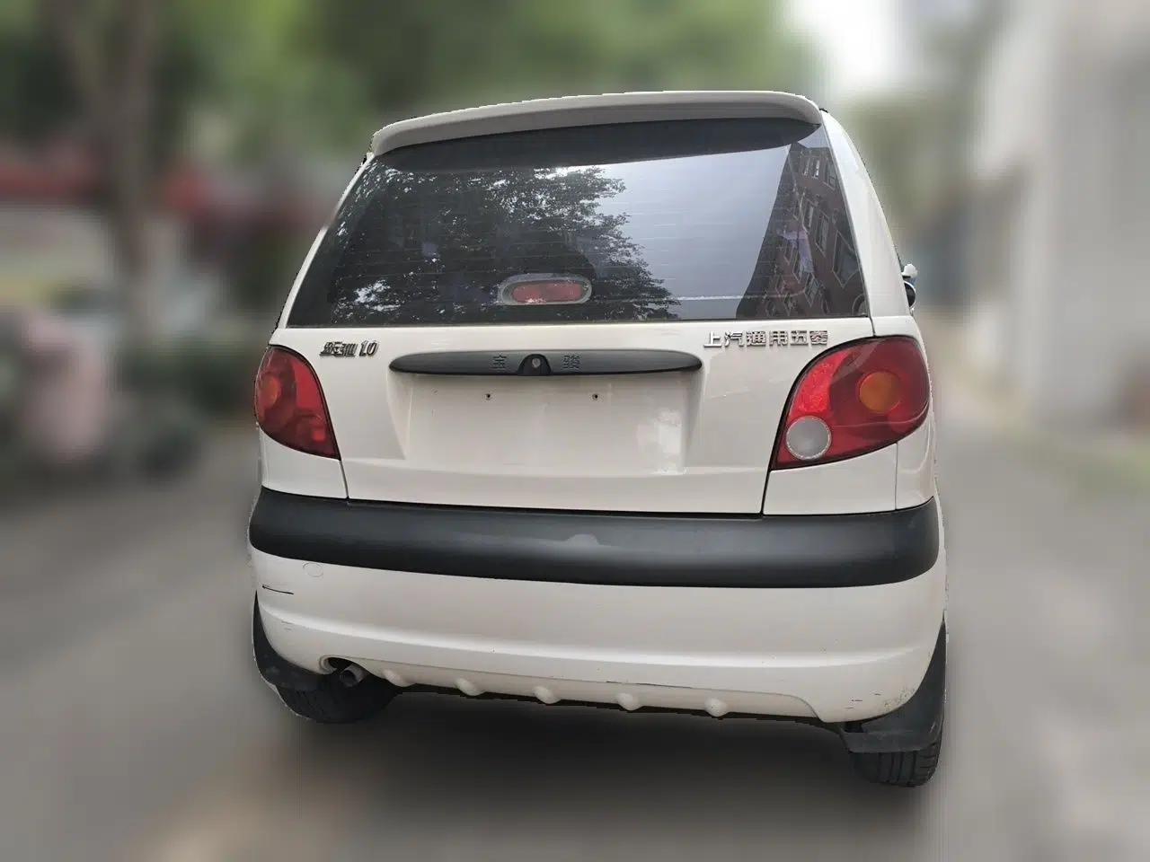 Baojun Lechi 2012 Revised 1.0L Manual P-TEC Standard Edition — миниатюра 5