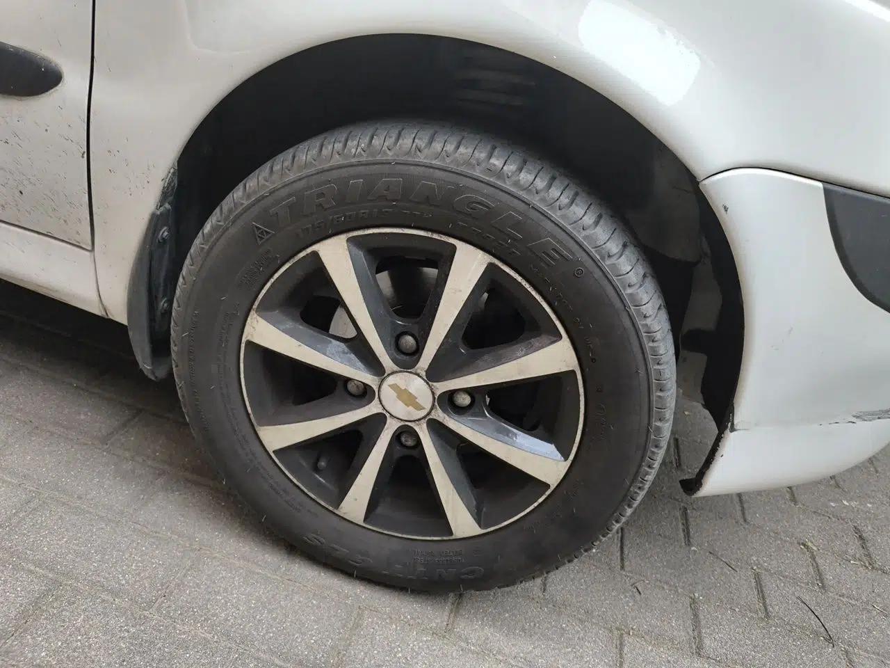 Baojun Lechi 2012 Revised 1.0L Manual P-TEC Standard Edition — миниатюра 8