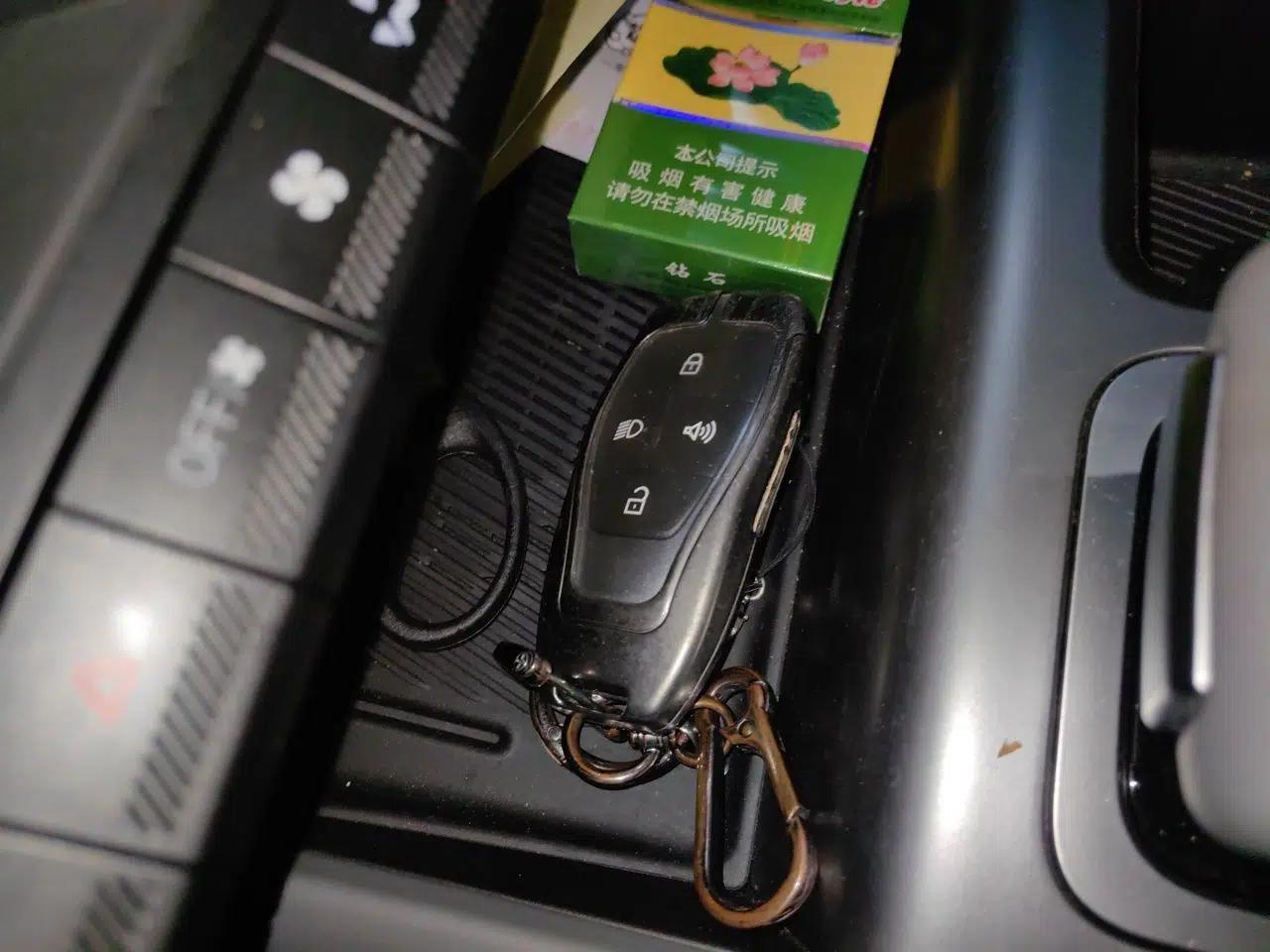 BAIC Off-Road BJ40 Electric Drive 2025 Advanced Edition — миниатюра 9