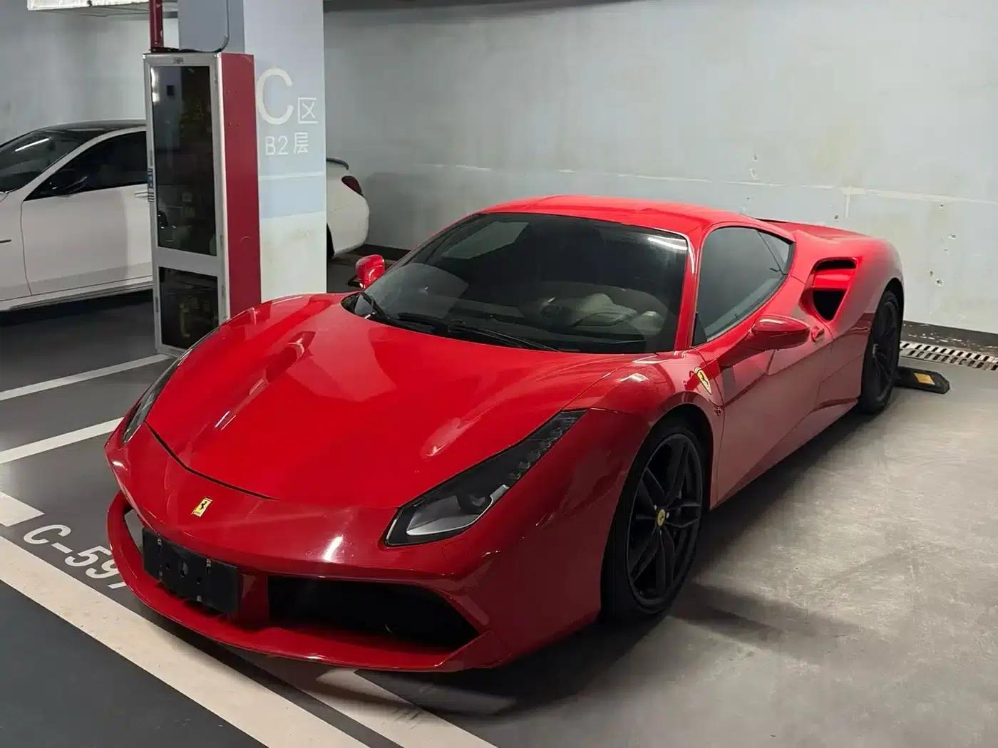 2015 Ferrari 488 GTB — миниатюра 1