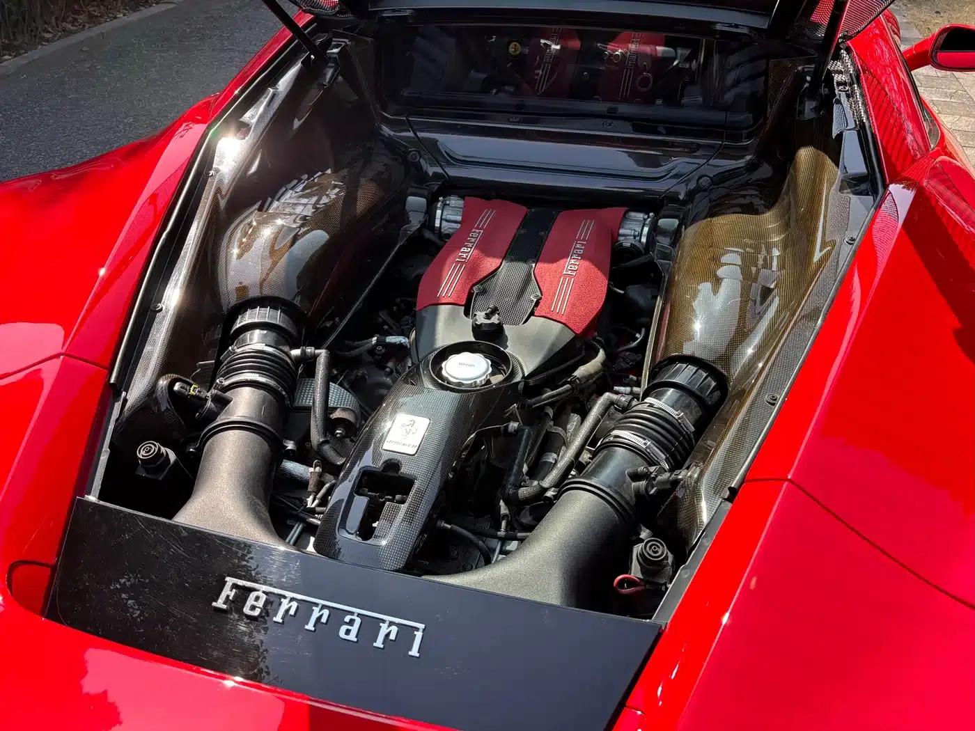 2015 Ferrari 488 GTB — миниатюра 11