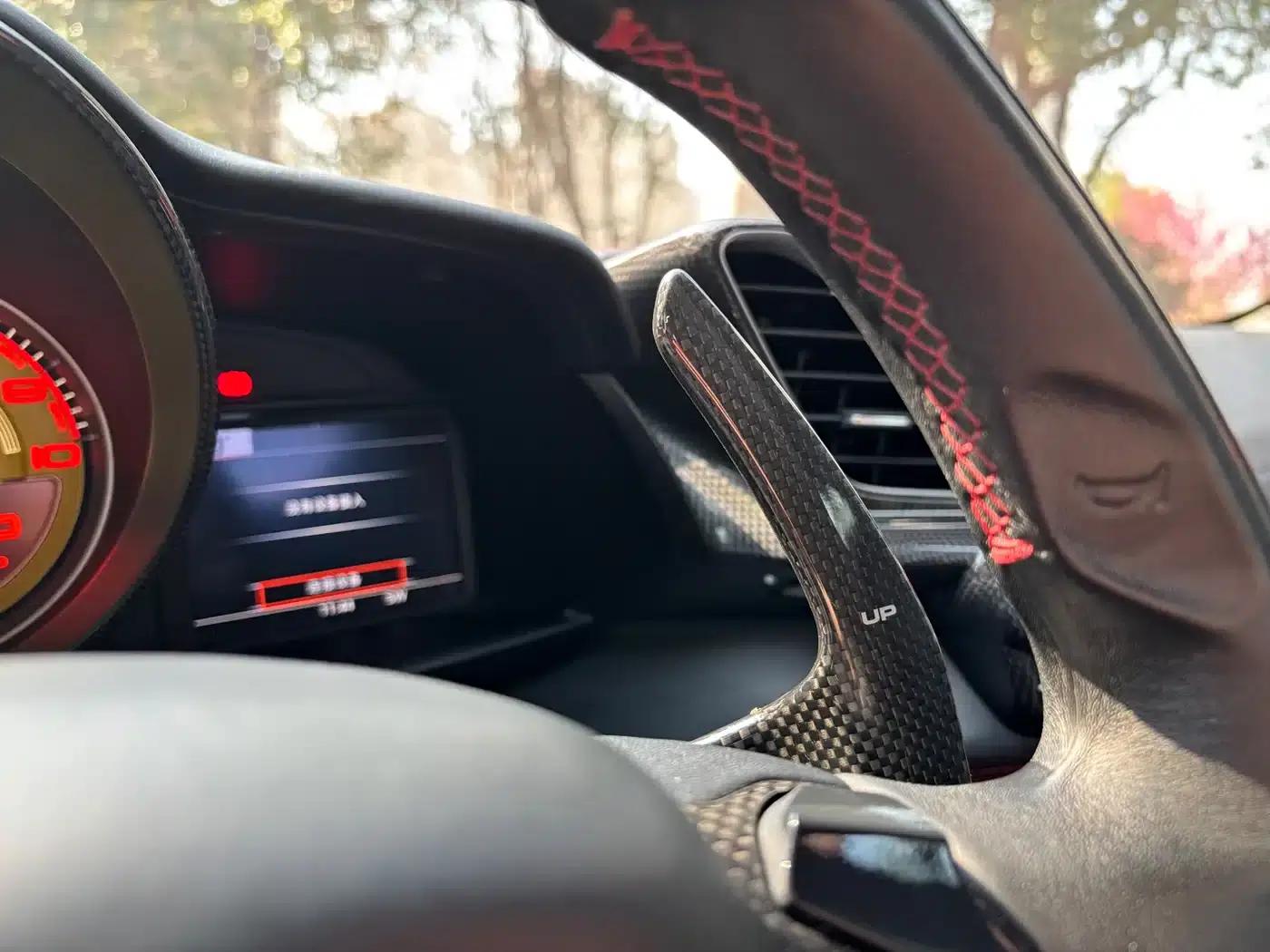 2015 Ferrari 488 GTB — миниатюра 18