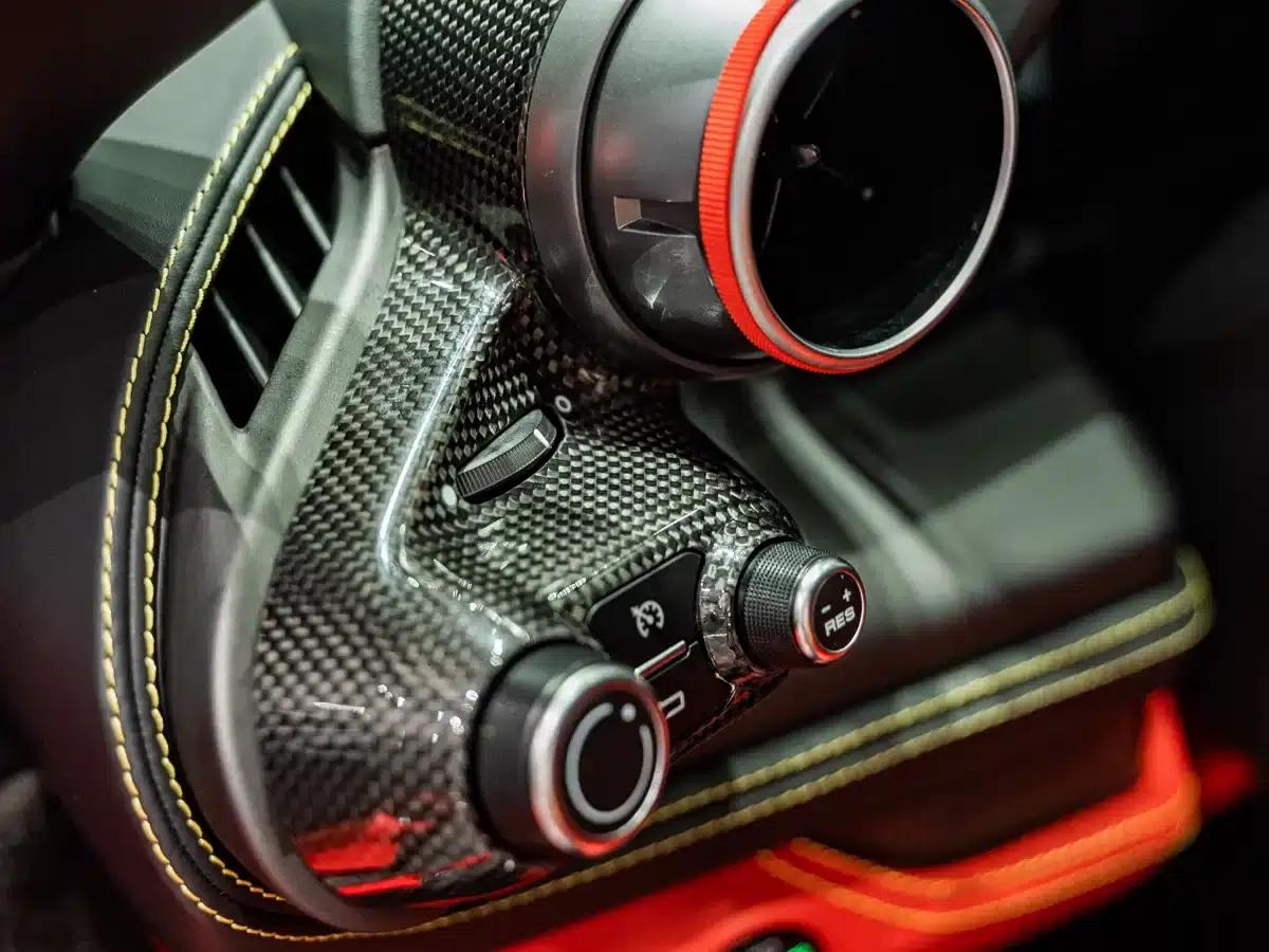 Ferrari F8 2019 Tributo 3.9T V8 — миниатюра 16
