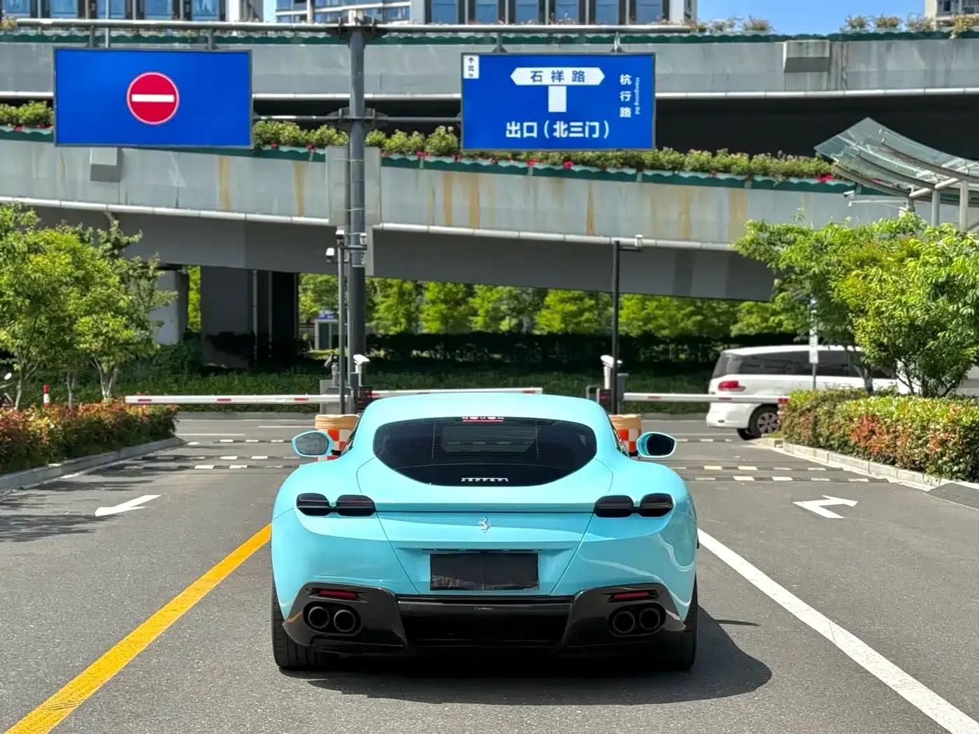 Roma 2020 3.9T V8 — миниатюра 8