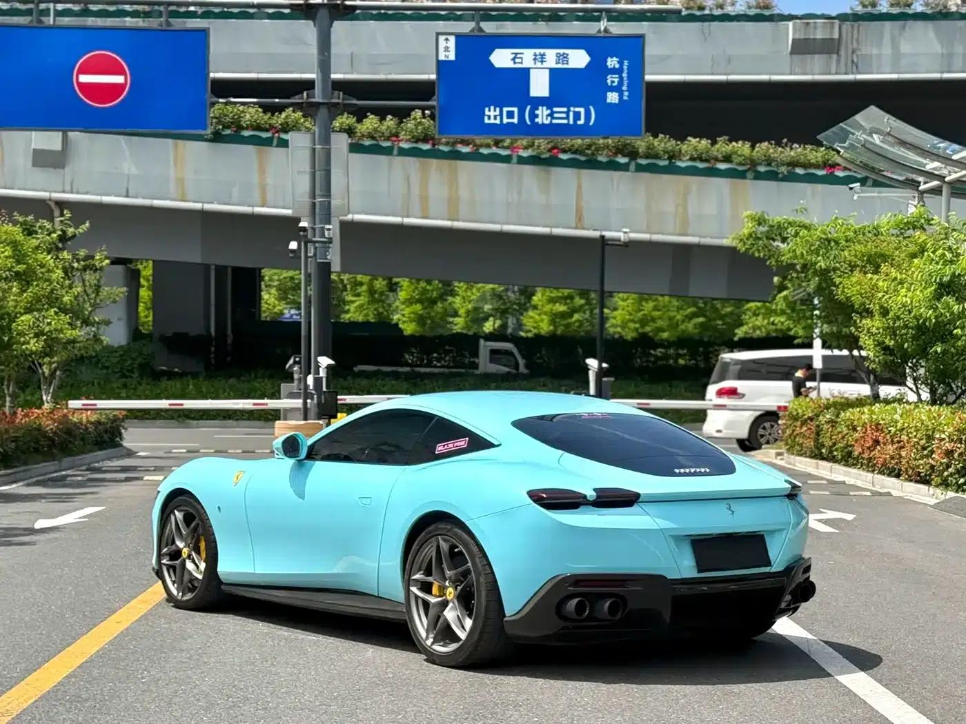 Roma 2020 3.9T V8 — миниатюра 9