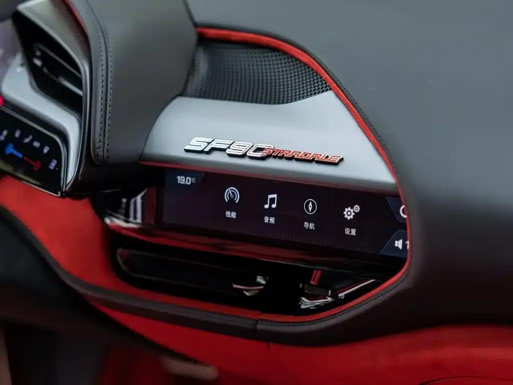 SF90 2020 3.9T V8 Stradale — миниатюра 14