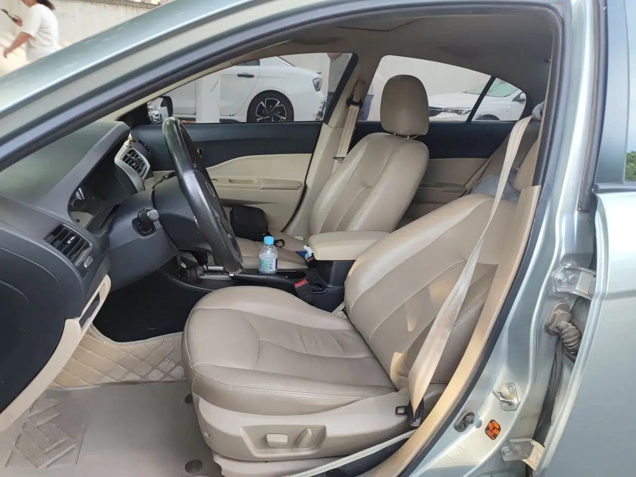Bestune B50 2011 1.6L Automatic Prestige Edition — миниатюра 16