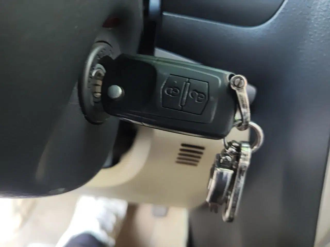 Bestune B50 2011 1.6L Automatic Prestige Edition — миниатюра 9