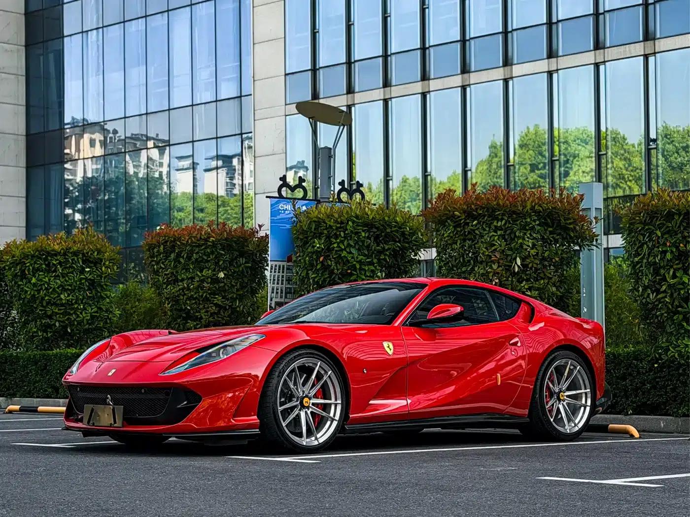 Ferrari 812 2017 6.5L Superfast — миниатюра 4