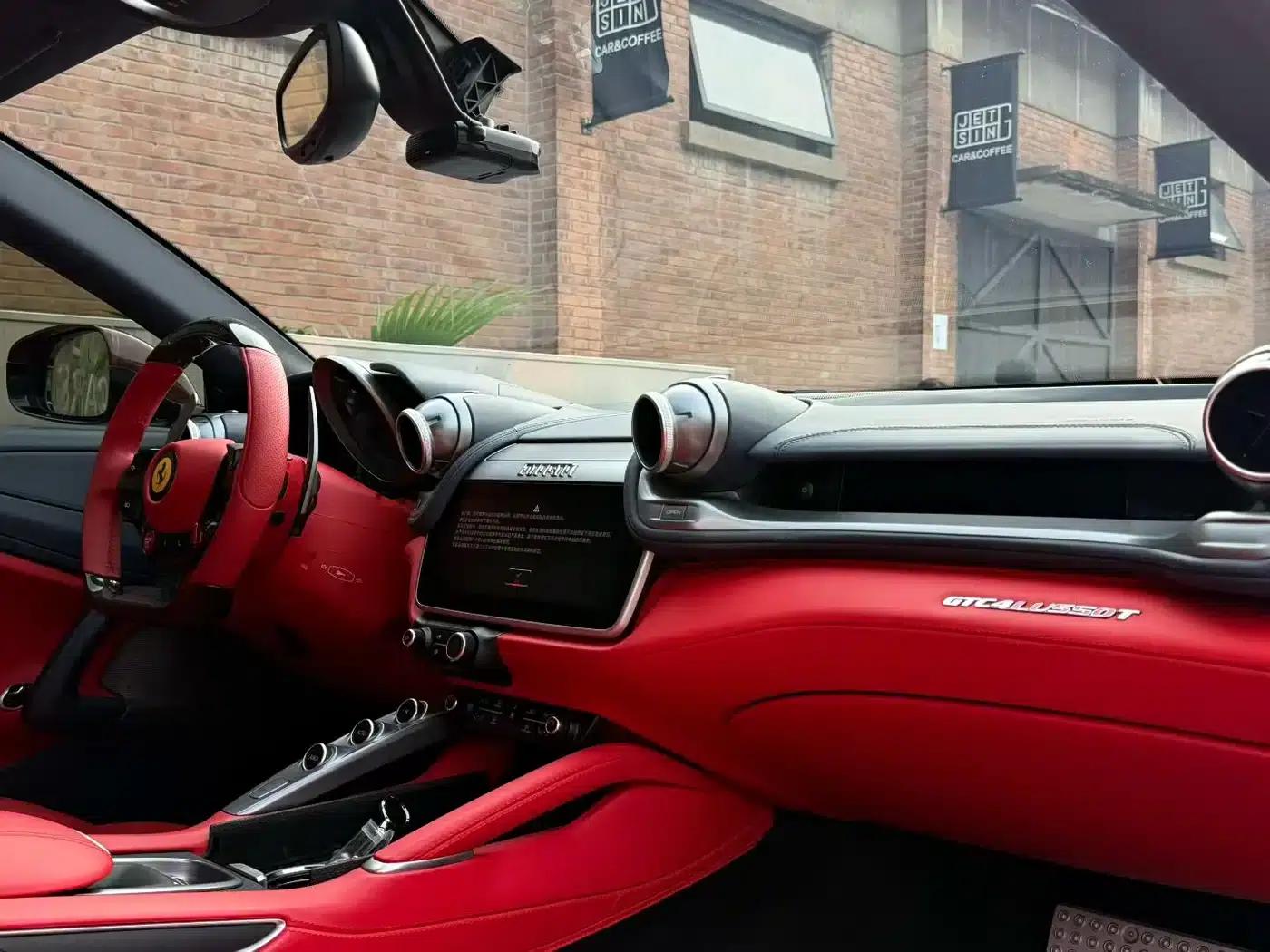2017 GTC4Lusso 3.9T V8 — миниатюра 8