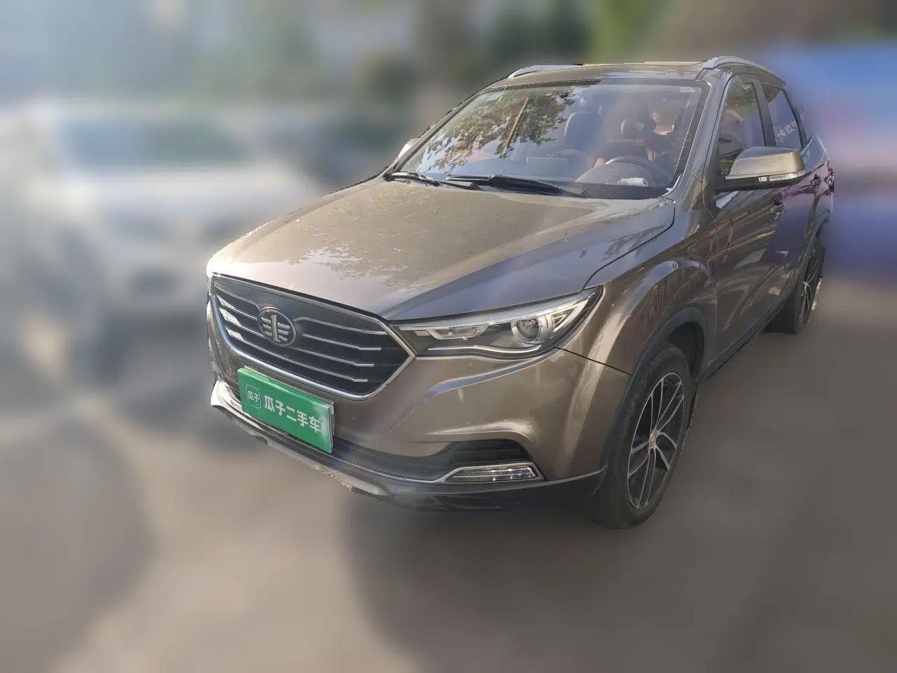 Bestune X40 2017 1.6L Manual Luxury Edition — миниатюра 1