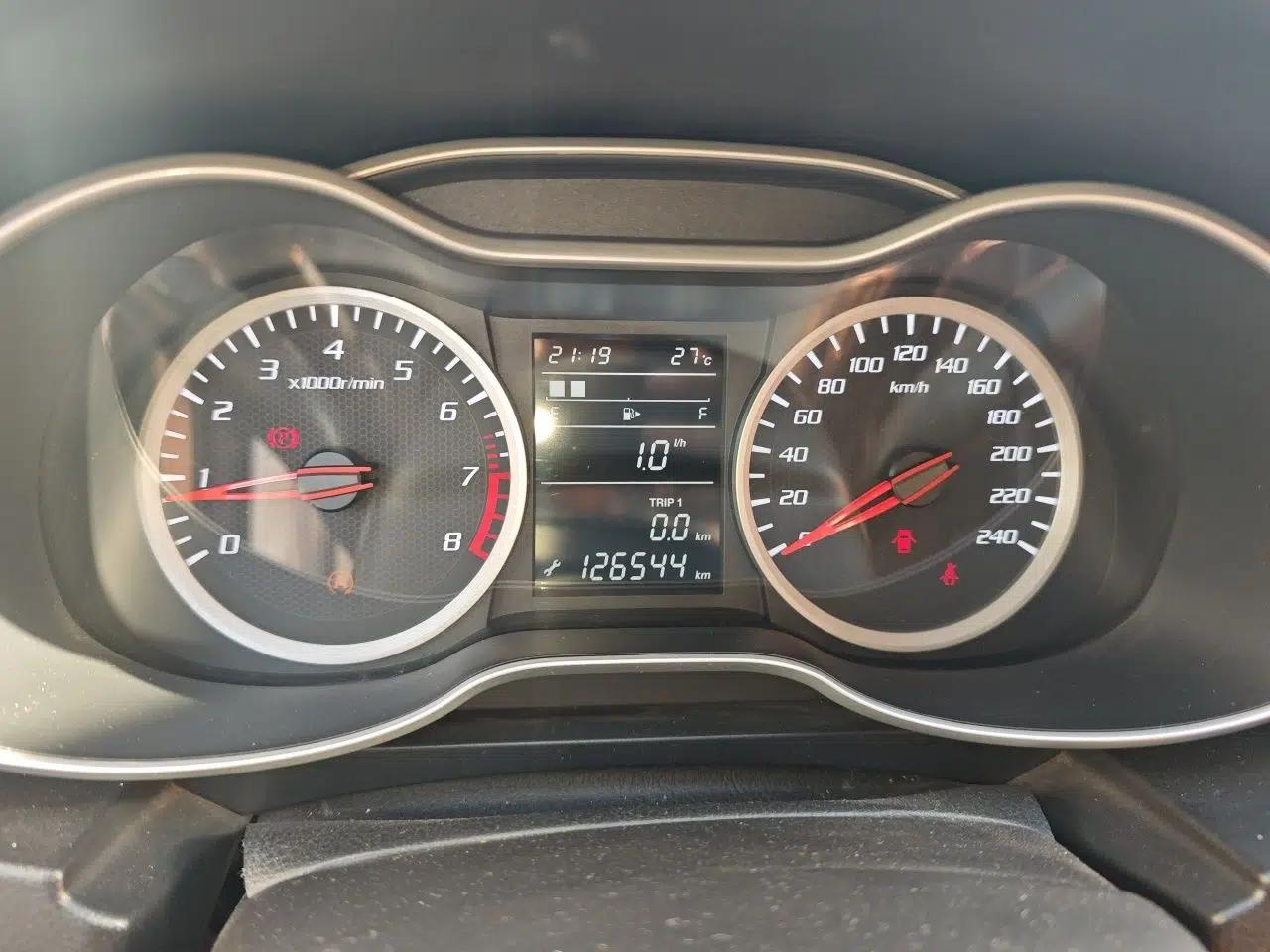 Bestune X40 2017 1.6L Manual Luxury Edition — миниатюра 12