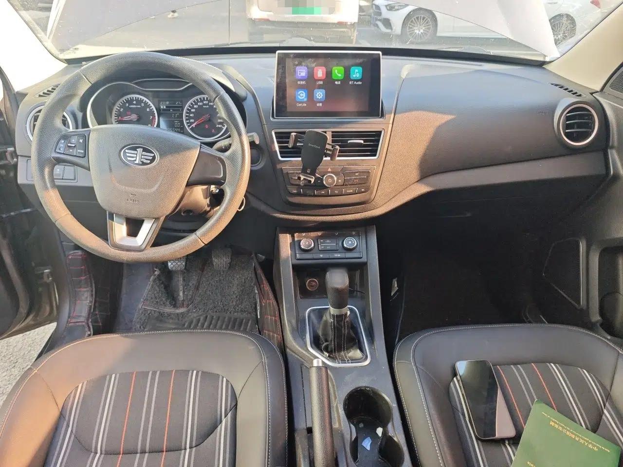 Bestune X40 2017 1.6L Manual Luxury Edition — миниатюра 10