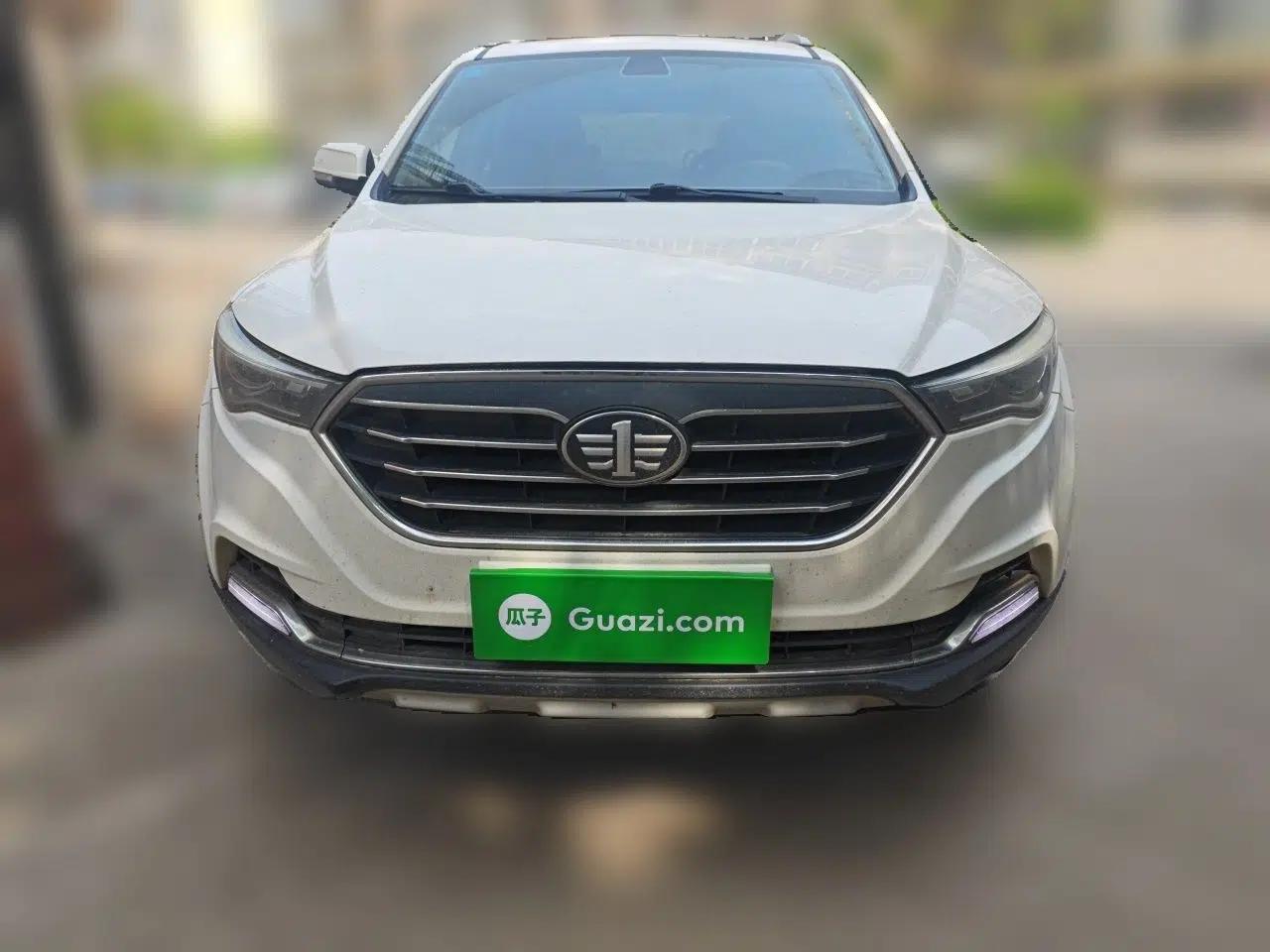 Bestune X40 2019 1.6L Manual Luxury Edition China VI — миниатюра 2