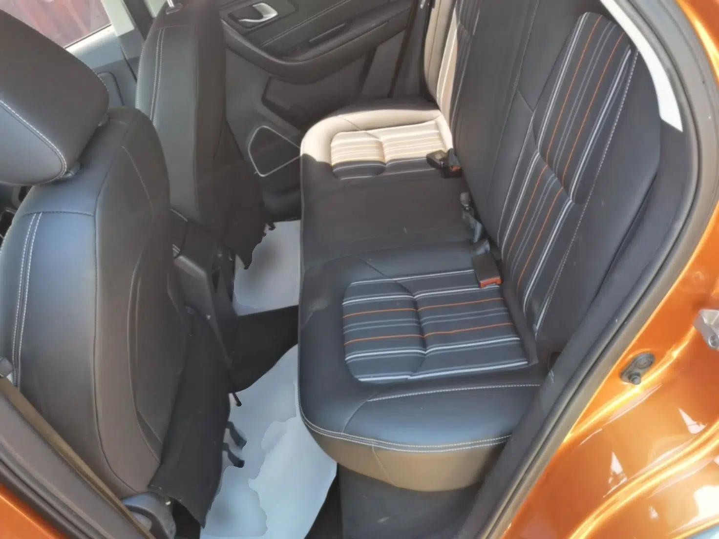 Bestune X40 2017 1.6L Automatic Luxury Model — миниатюра 20
