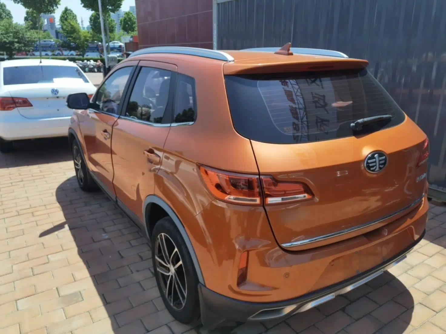Bestune X40 2017 1.6L Automatic Luxury Model — миниатюра 4