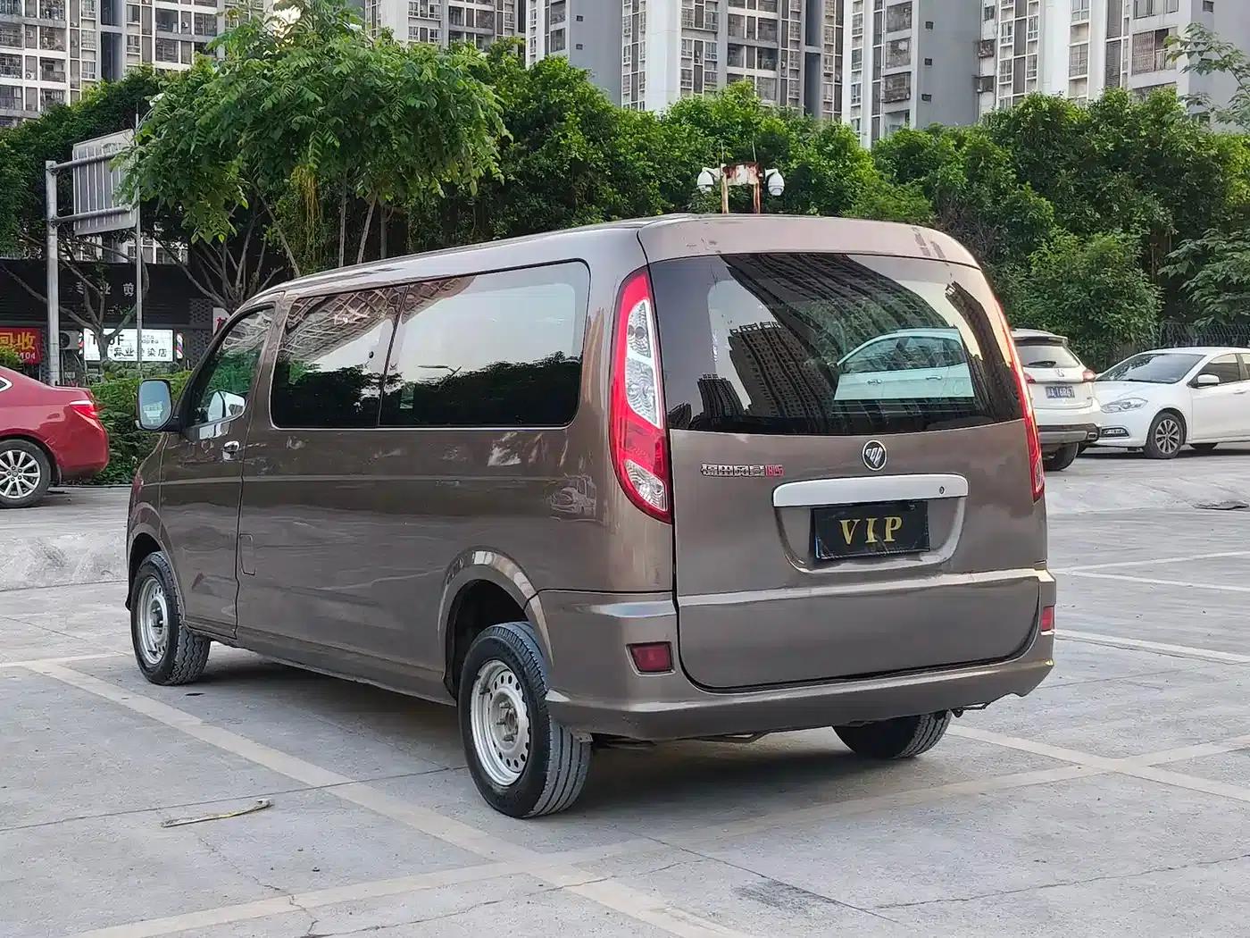 Fengjing G5 2020 Model 2.0L Long Wheelbase Flat Roof 6-Seater Multipurpose Passenger Vehicle 1TZS — миниатюра 7