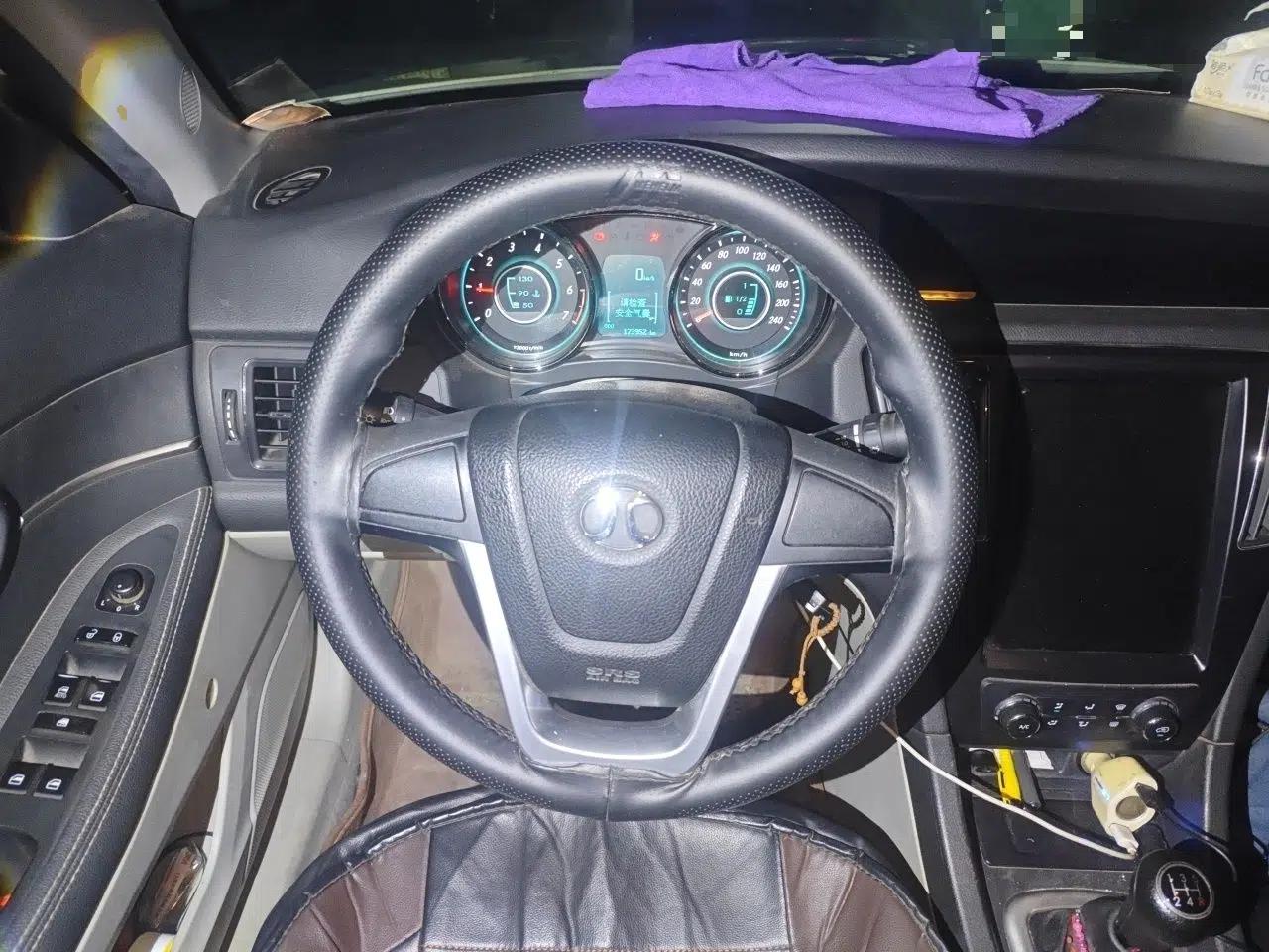 BAIC Senova D50 2014 1.5L manual standard version — миниатюра 11