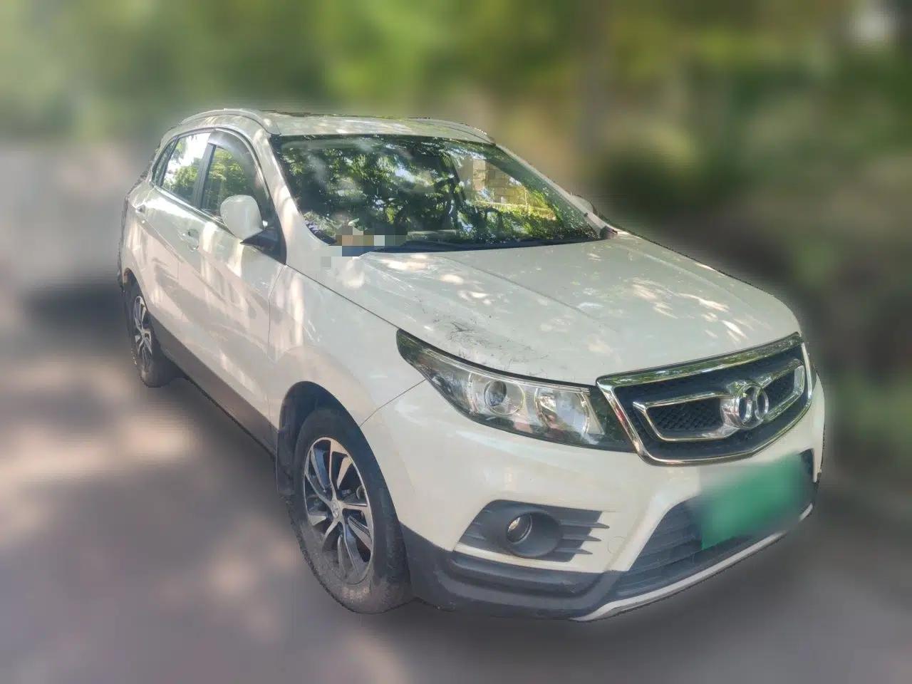 BAIC Senova X55 2016 1.5T CVT Comfort Version — миниатюра 3
