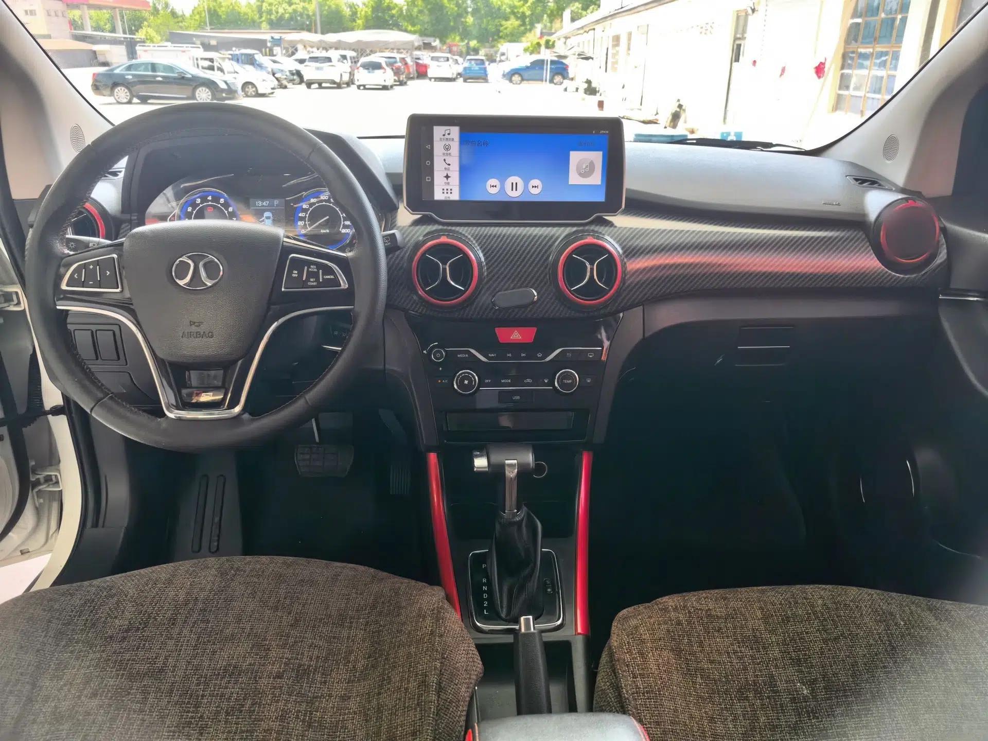 BAIC Senova X25 2015 1.5L Automatic Elite Model — миниатюра 12