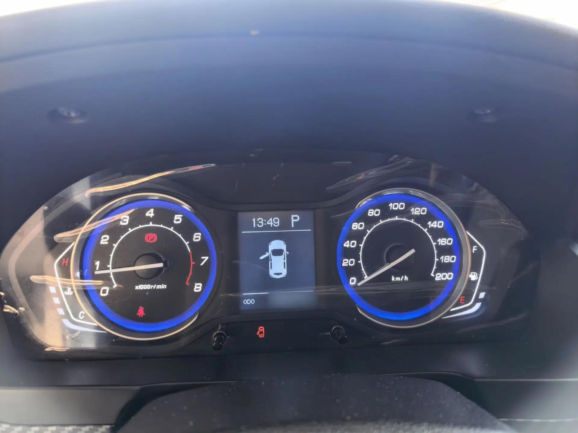 BAIC Senova X25 2015 1.5L Automatic Elite Model — миниатюра 14