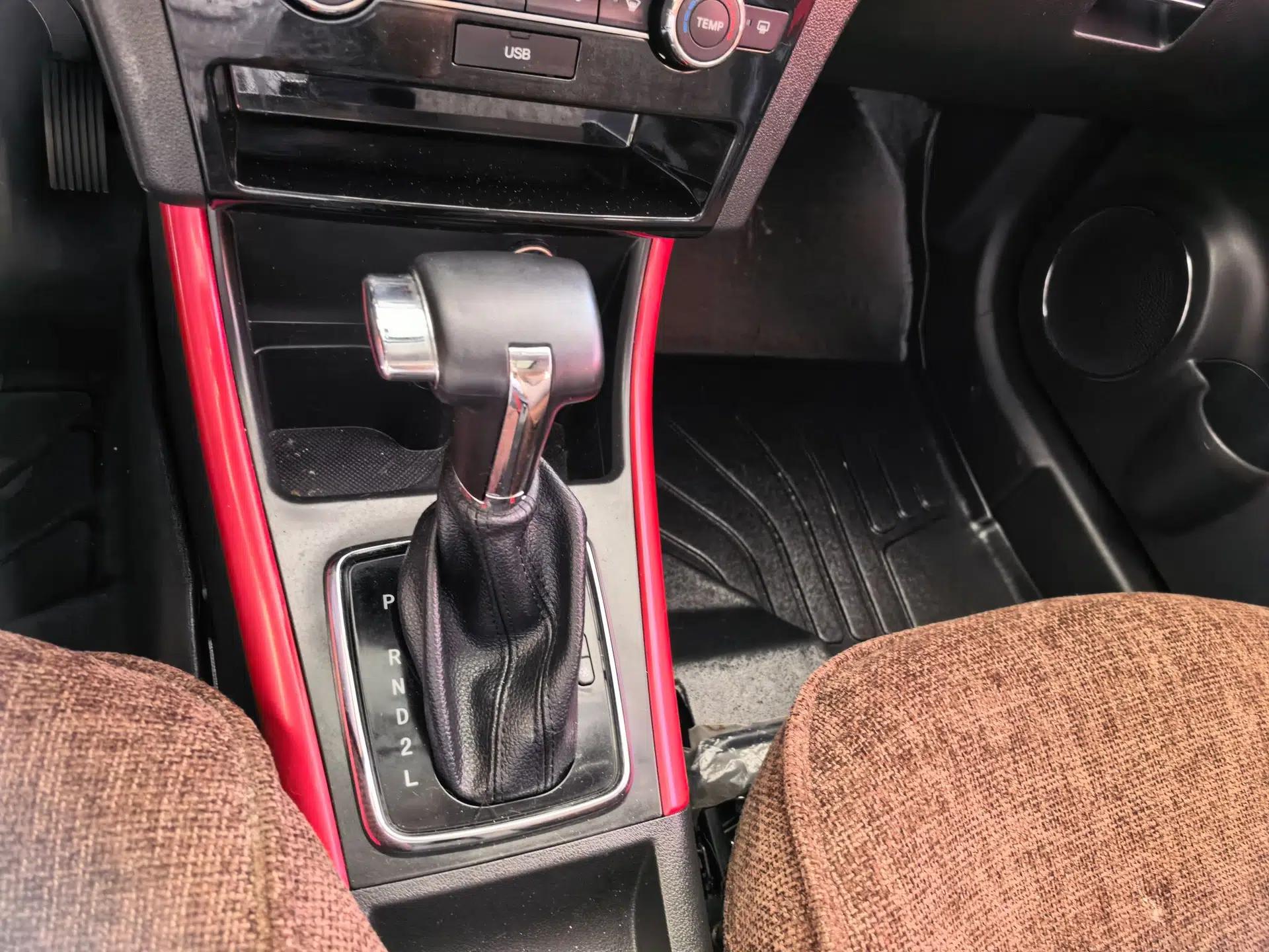BAIC Senova X25 2015 1.5L Automatic Elite Model — миниатюра 16