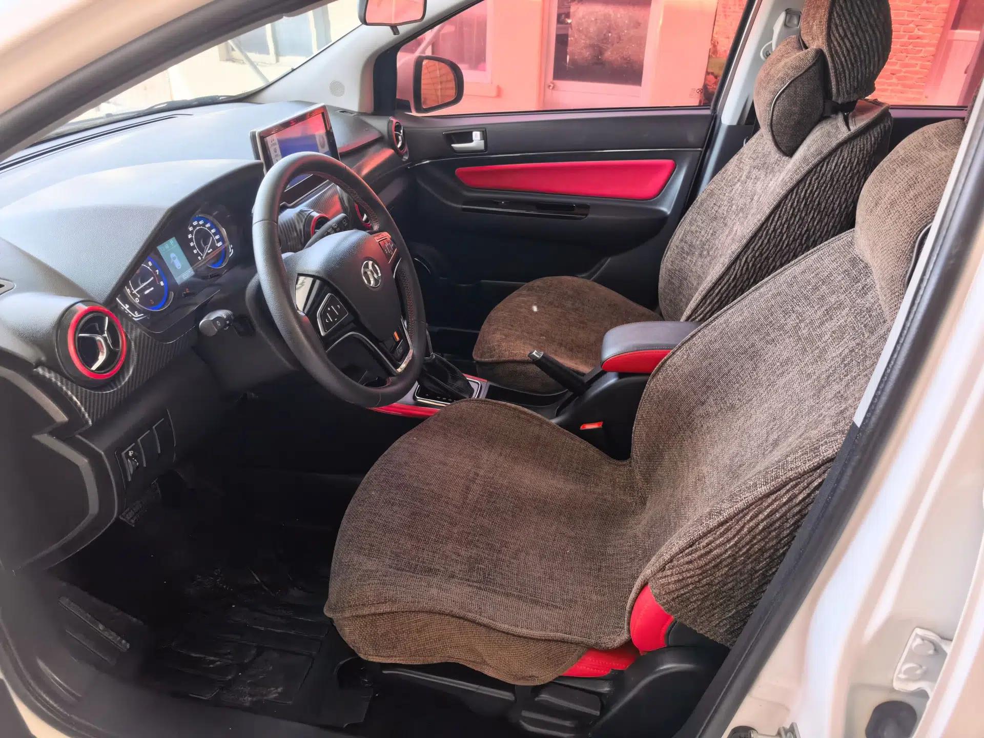 BAIC Senova X25 2015 1.5L Automatic Elite Model — миниатюра 17