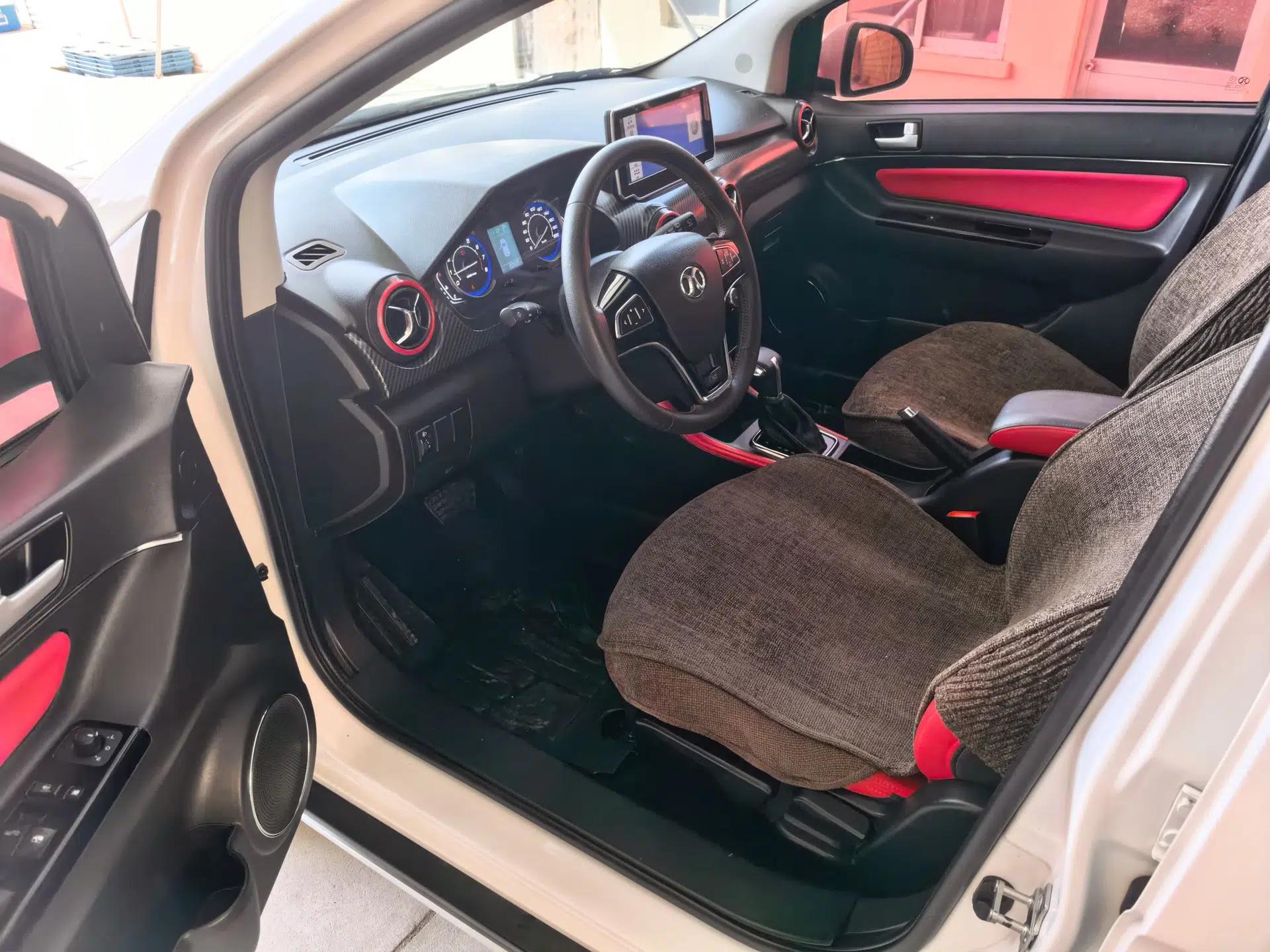 BAIC Senova X25 2015 1.5L Automatic Elite Model — миниатюра 18