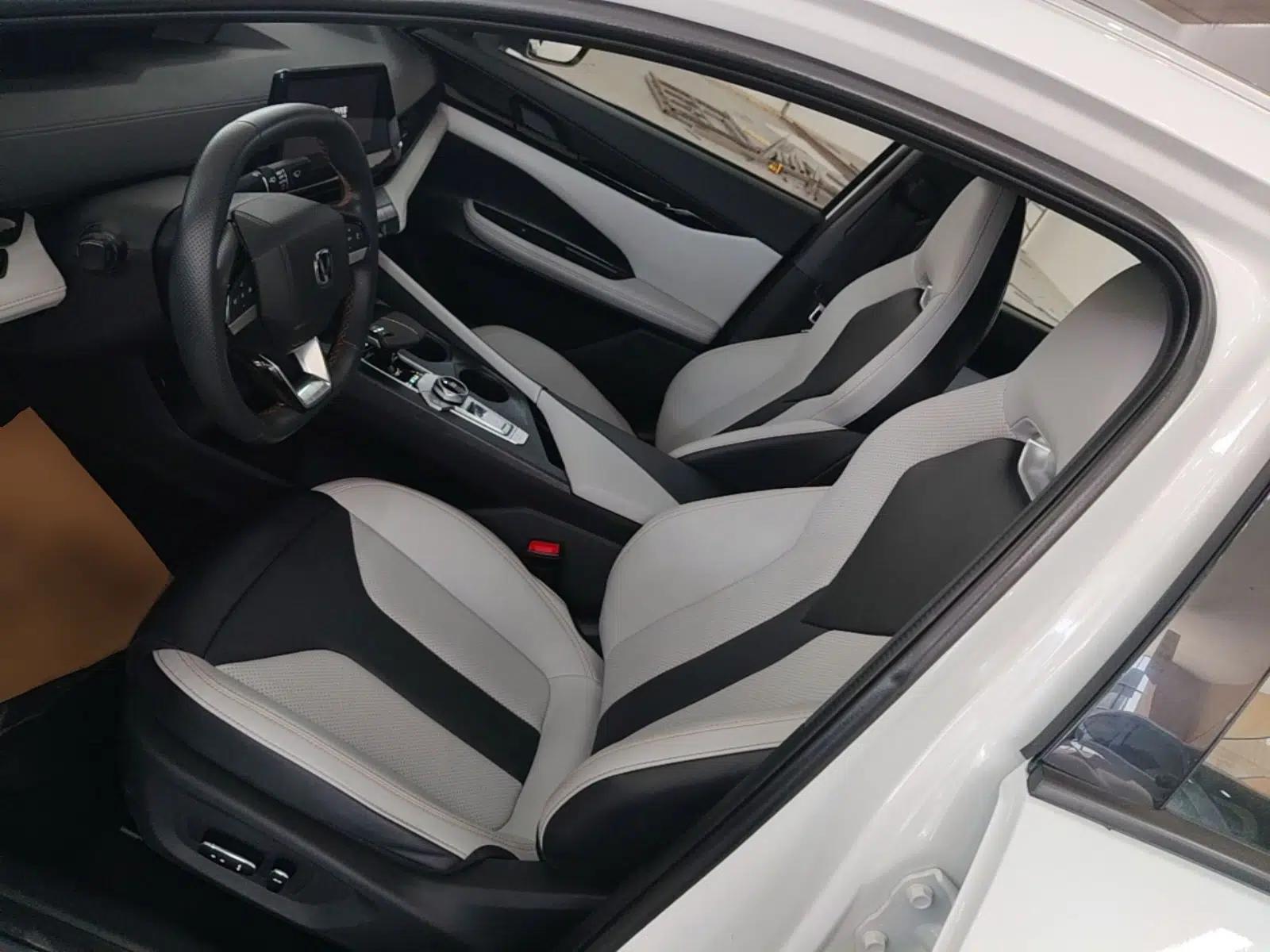 CHANGAN UNI-V iDD 2024 Blue Whale Smart Electric iDD 136km ZhiKu Model — миниатюра 18