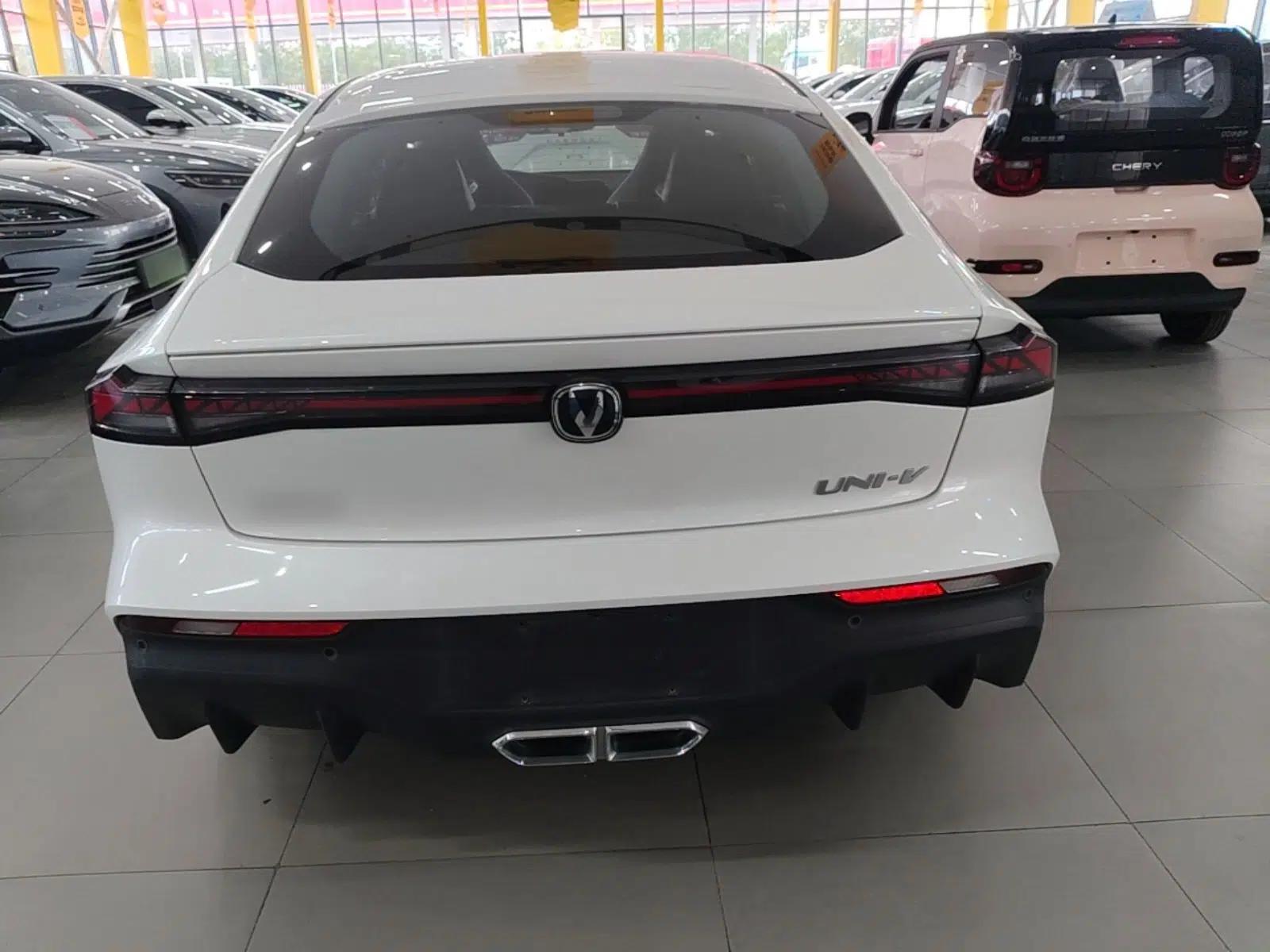 CHANGAN UNI-V iDD 2024 Blue Whale Smart Electric iDD 136km ZhiKu Model — миниатюра 5