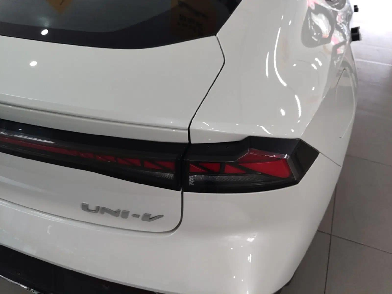 CHANGAN UNI-V iDD 2024 Blue Whale Smart Electric iDD 136km ZhiKu Model — миниатюра 7