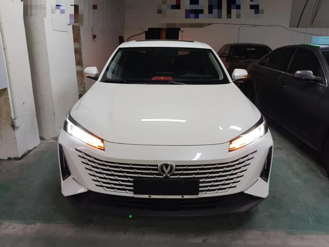 CHANGAN Eado DD 2023 Blue Whale NE 1.5T GDI DCT Enjoy Edition — миниатюра 2