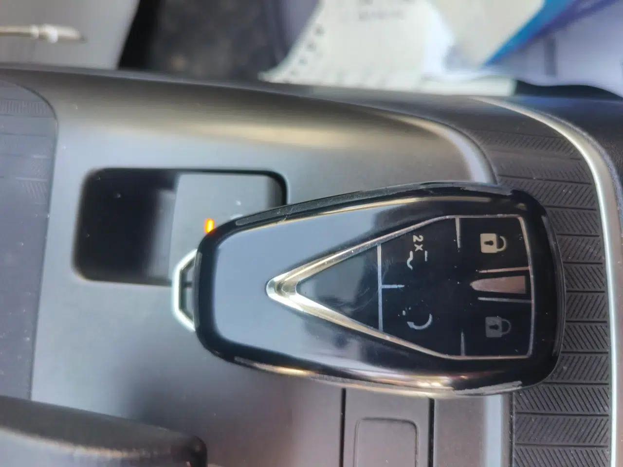 CHANGAN Eado DD 2023 Blue Whale NE 1.5T GDI DCT Luxury Edition — миниатюра 9