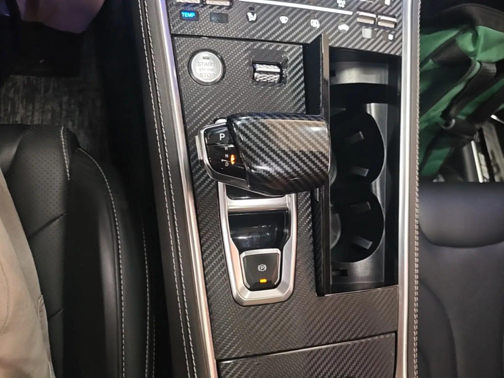 CHANGAN CS85 COUPE 2019 1.5T DCT Version China VI Standard — миниатюра 17