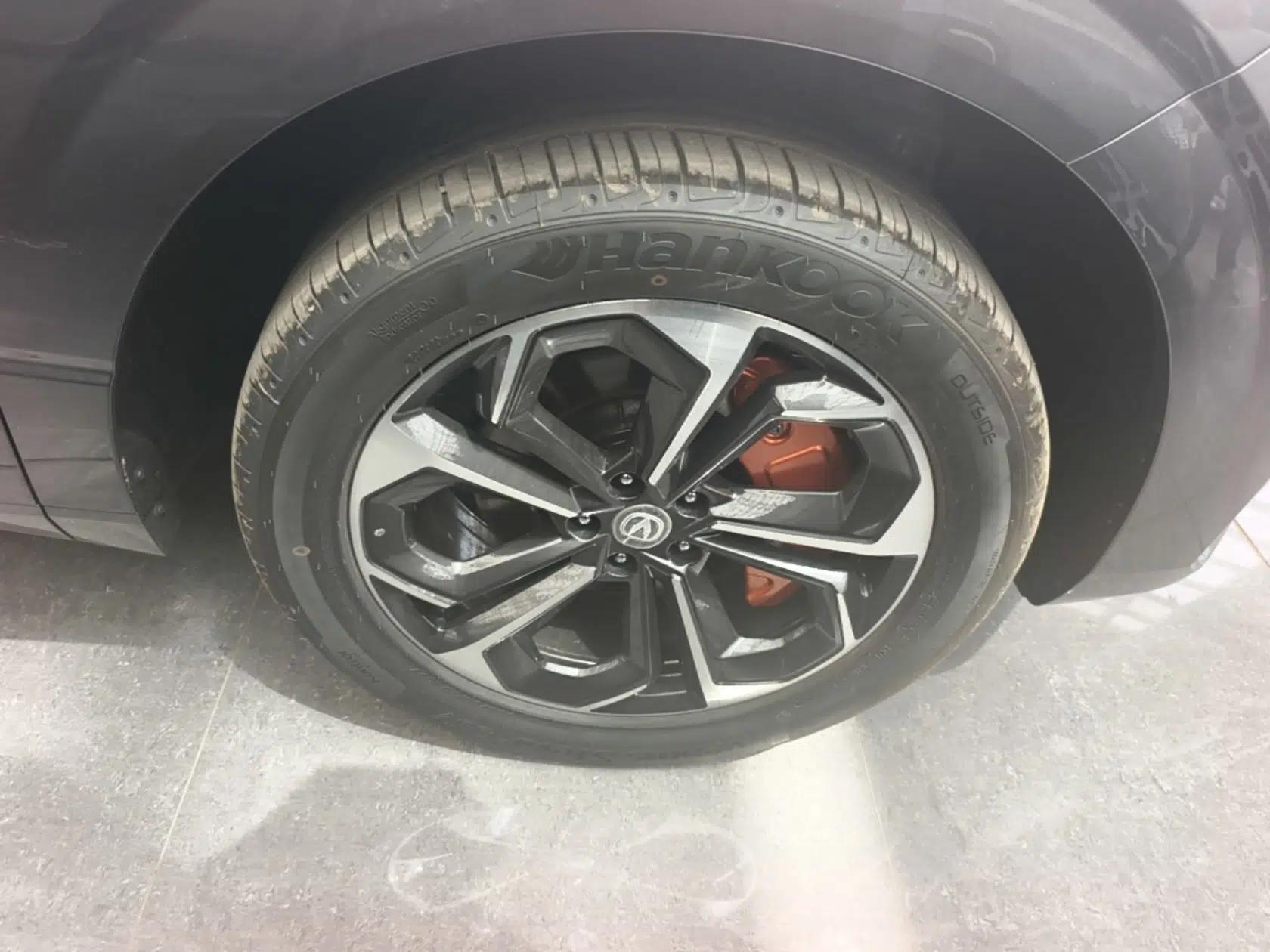 CHANGAN UNI-K iDD 2023 Zhidian iDD 1.5T 135km Smart & Fun Model — миниатюра 10