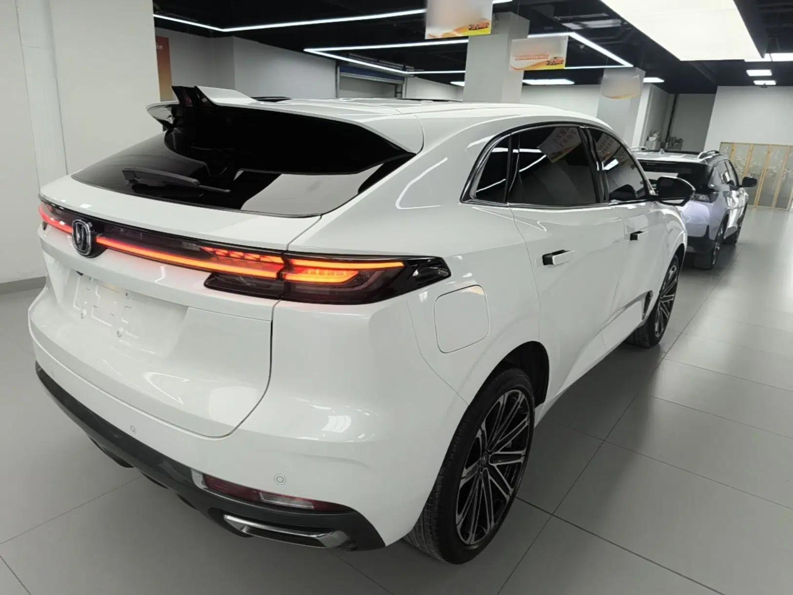 CHANGAN UNI-K iDD 2022 Blue Whale iDD 130km 1.5T Prestige Model — миниатюра 4