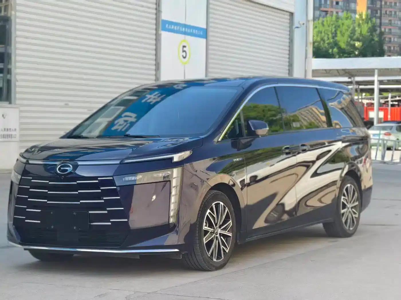 Trumpchi E8 New Energy 2024 Model 150km/h MAX — миниатюра 1