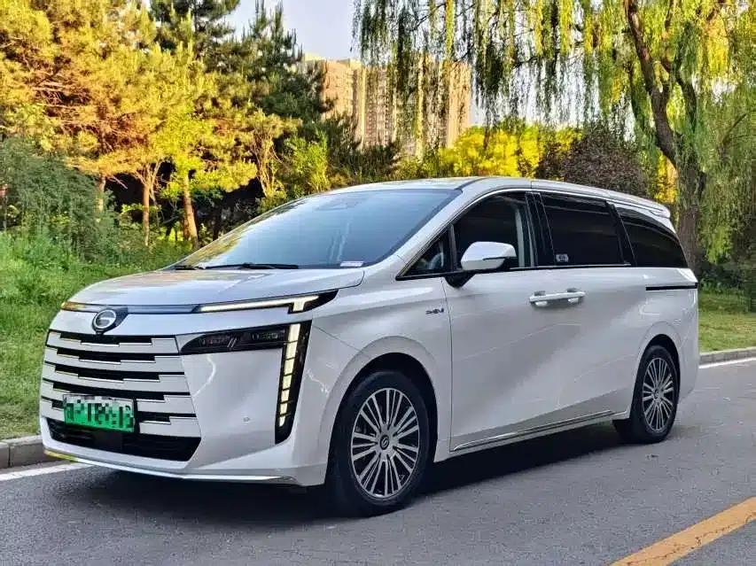 Trumpchi E8 New Energy 2024 Model 150km MAX+ — миниатюра 1