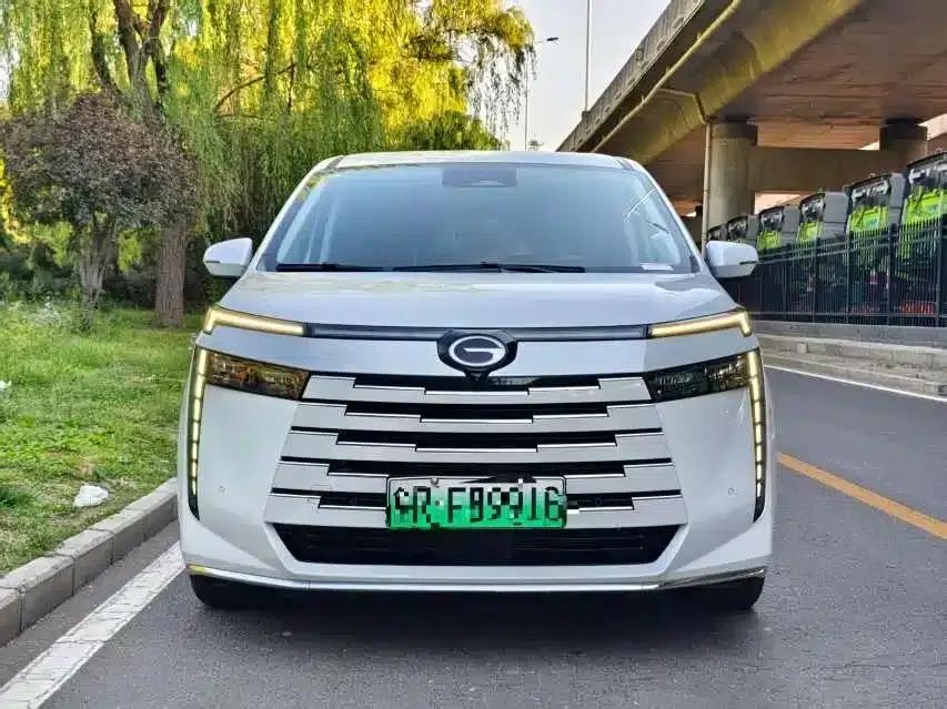 Trumpchi E8 New Energy 2024 Model 150km MAX+ — миниатюра 2