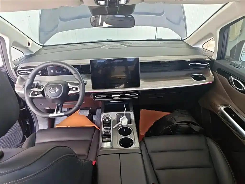 Trumpchi E8 New Energy 2024 Model 150km/h MAX — миниатюра 10