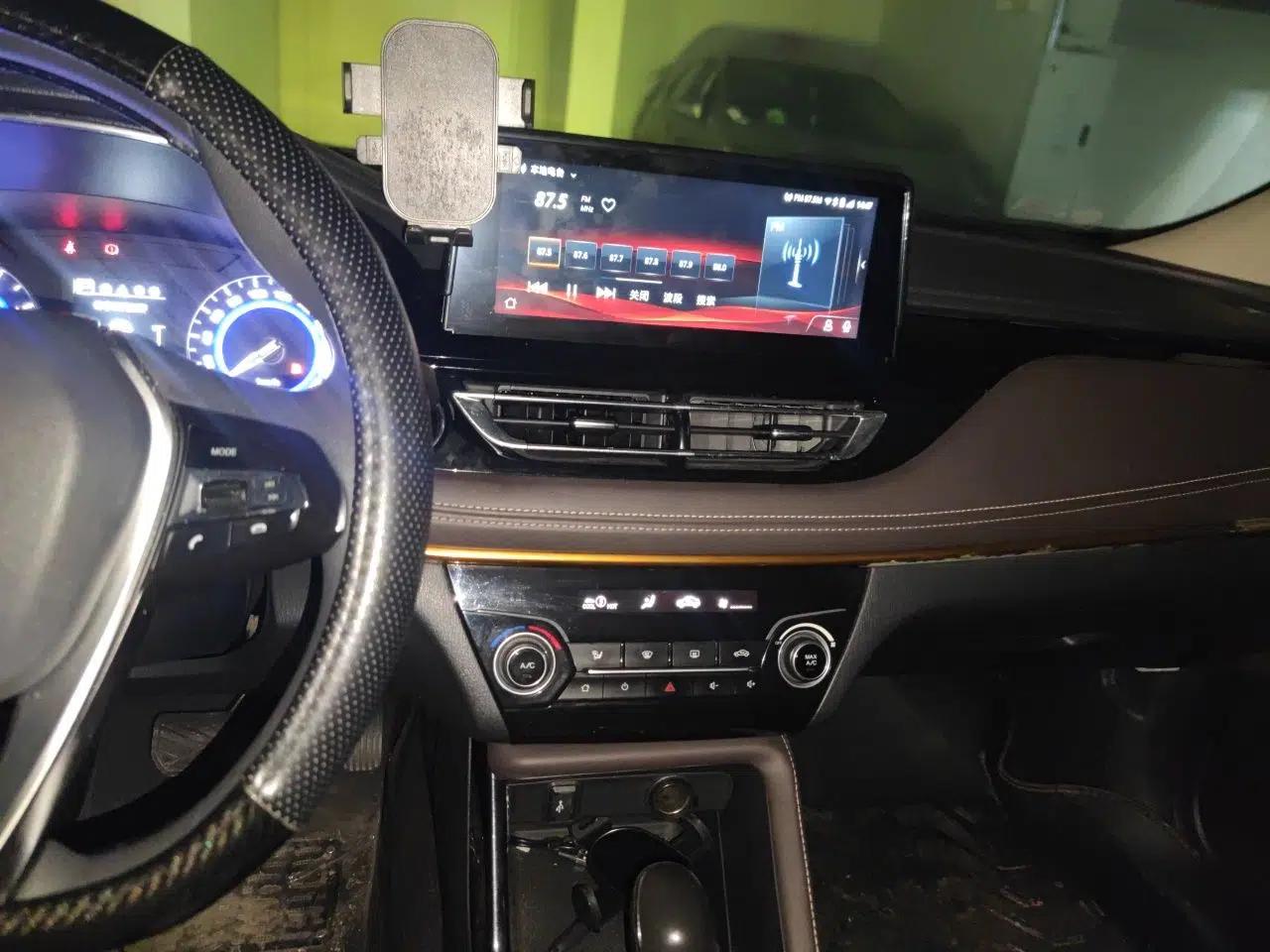 CHANGAN Eado DT 2018 1.6L Automatic Smart Enjoyment Model — миниатюра 14