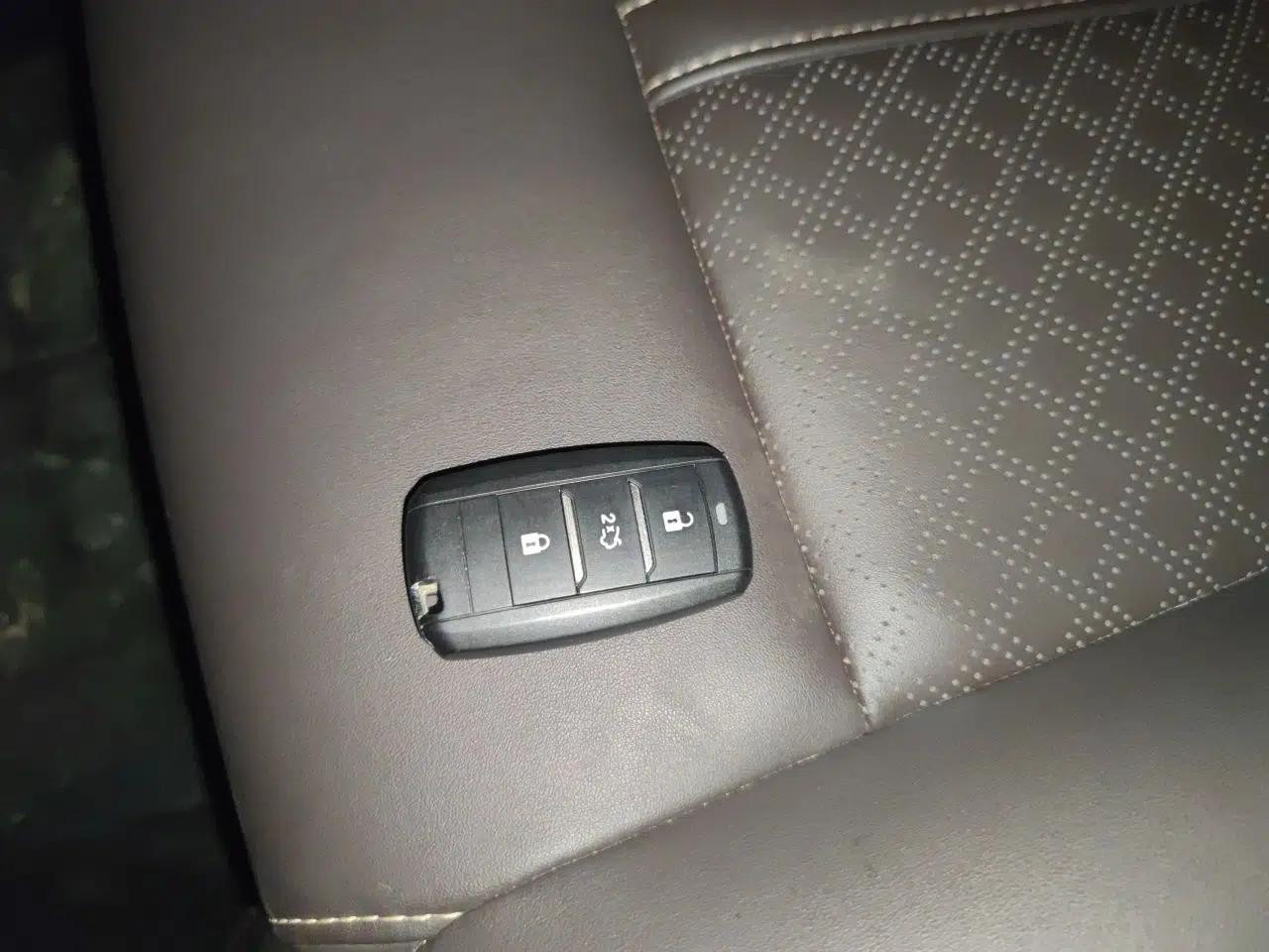 CHANGAN Eado DT 2018 1.6L Automatic Smart Enjoyment Model — миниатюра 9