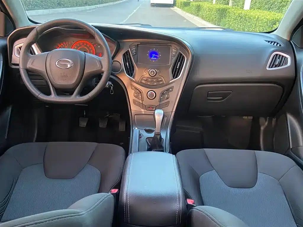 Trumpchi GA3 2013 1.6L Manual Elite Edition — миниатюра 10