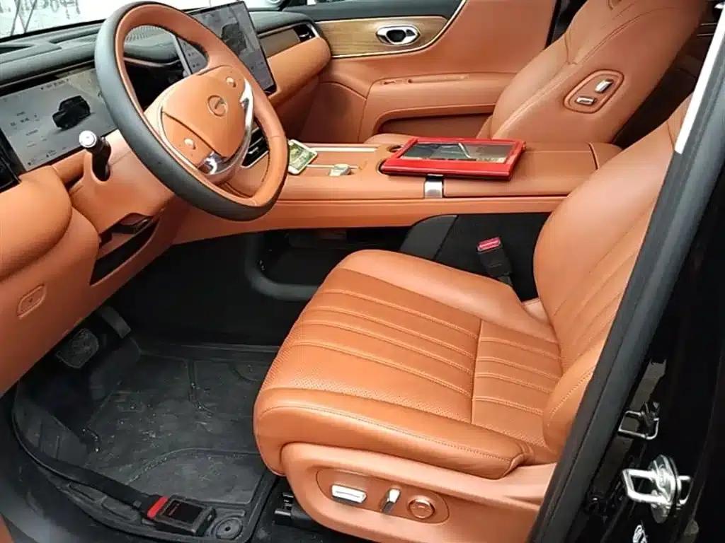 Trumpchi S9 2025 Model, Qiankun Ultra 6-Seater — миниатюра 15