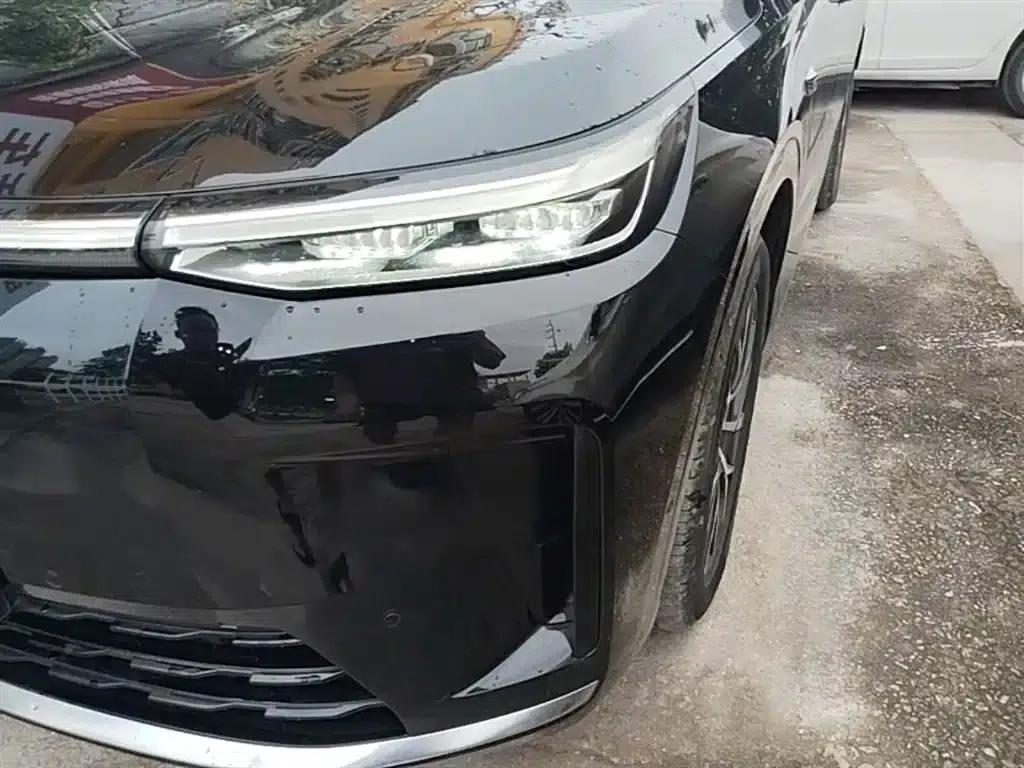 Trumpchi S9 2025 Model, Qiankun Ultra 6-Seater — миниатюра 24
